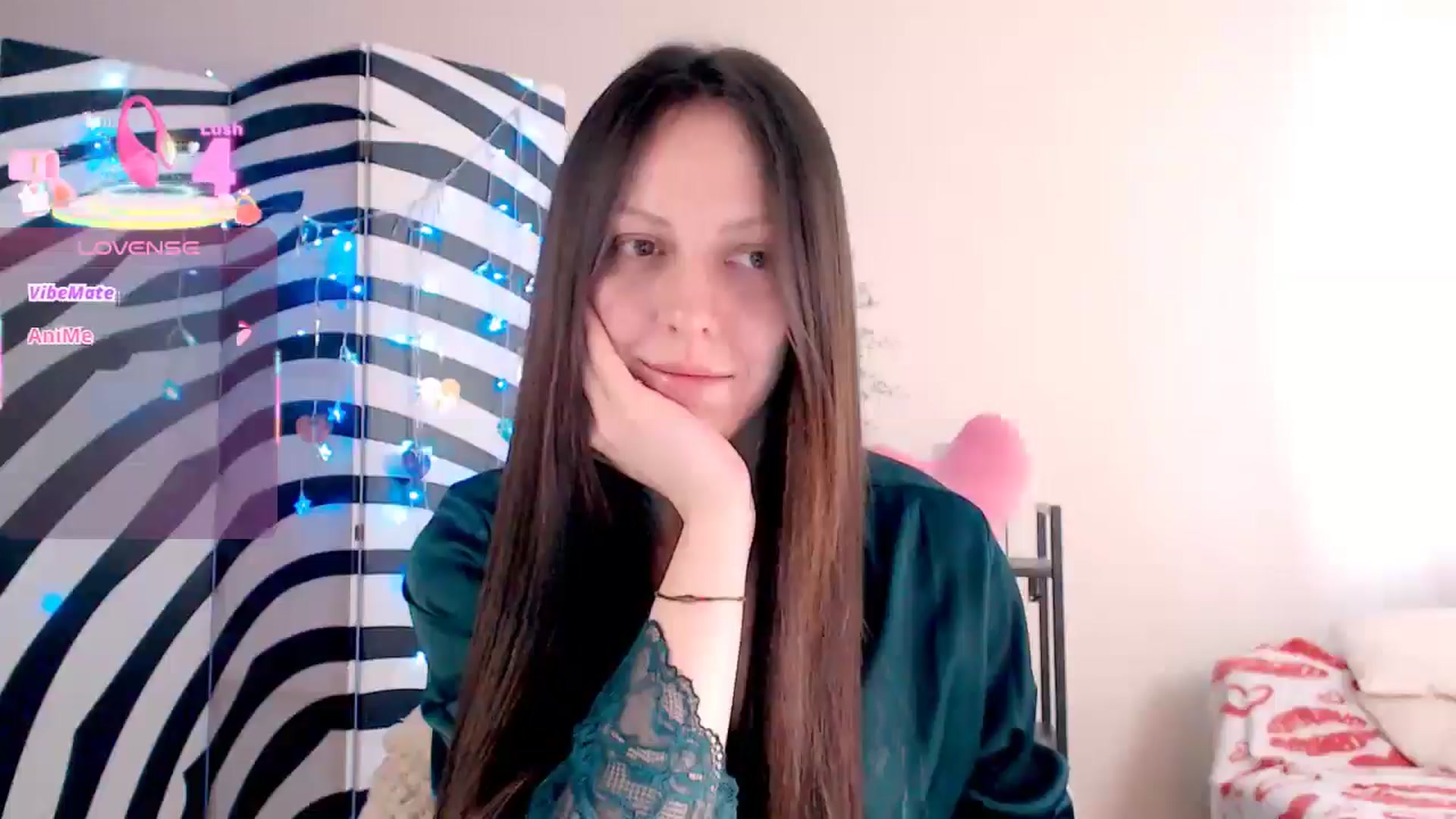 Gallery image thumbnail from BareflySi's myfreecams stream on, 04/08/2026, 10:02 image 17 of 20