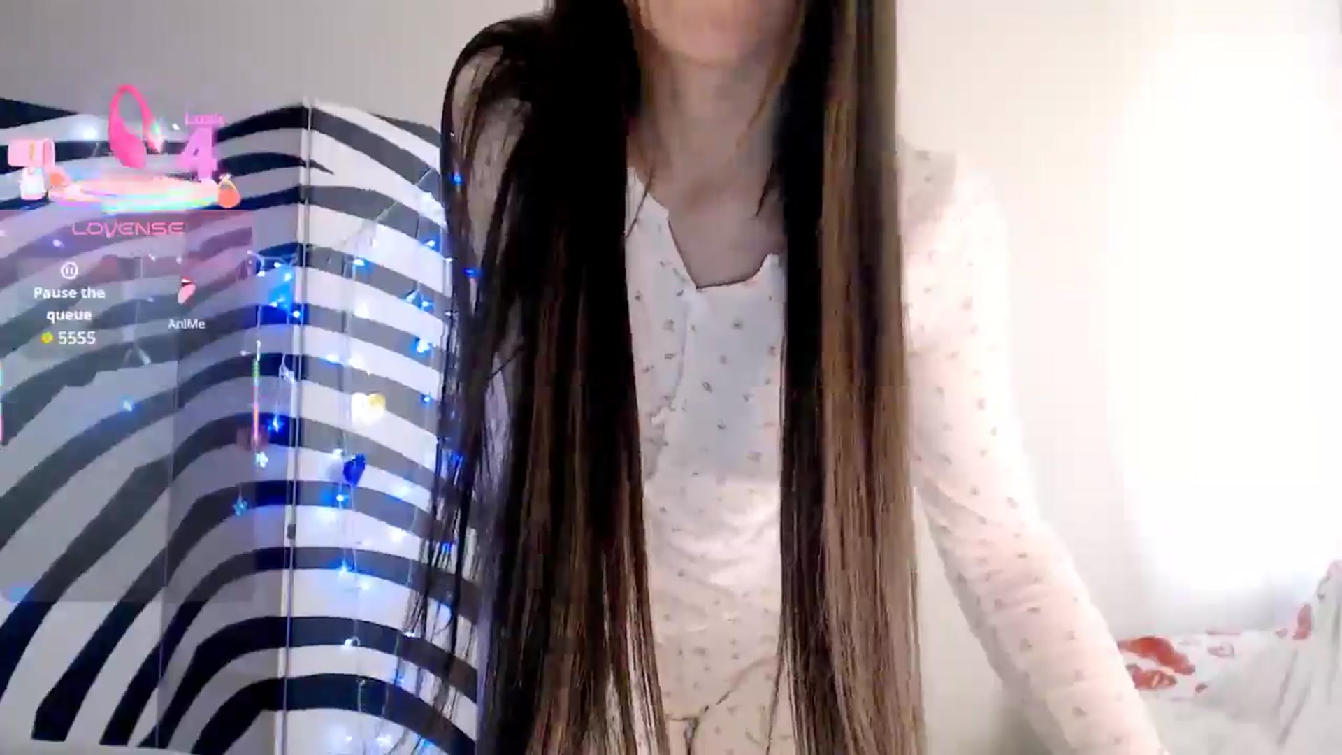 Gallery image thumbnail from BareflySi's myfreecams stream on, 04/17/2026, 12:05 image 9 of 20