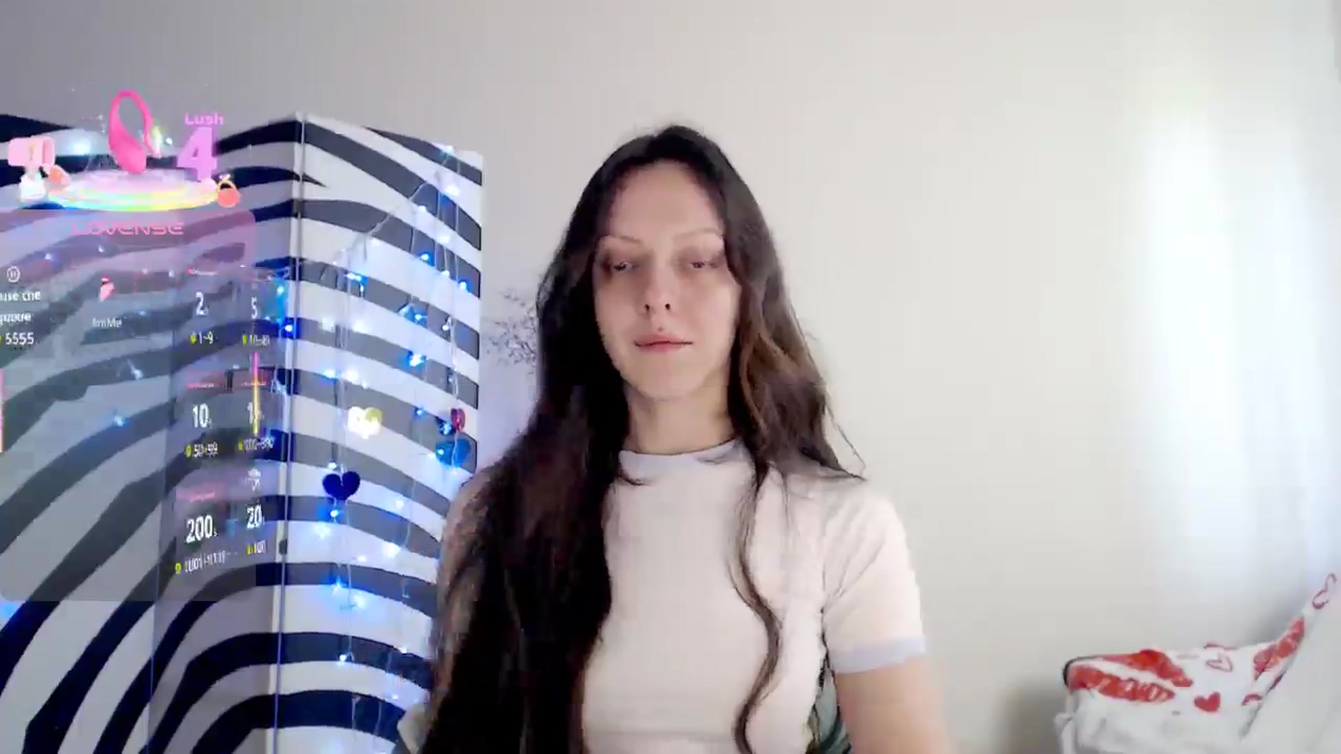 Gallery image thumbnail from BareflySi's myfreecams stream on, 04/20/2026, 09:25 image 9 of 20