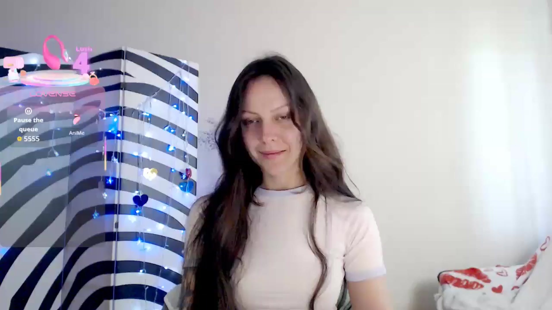 Gallery image thumbnail from BareflySi's myfreecams stream on, 04/20/2026, 09:25 image 12 of 20