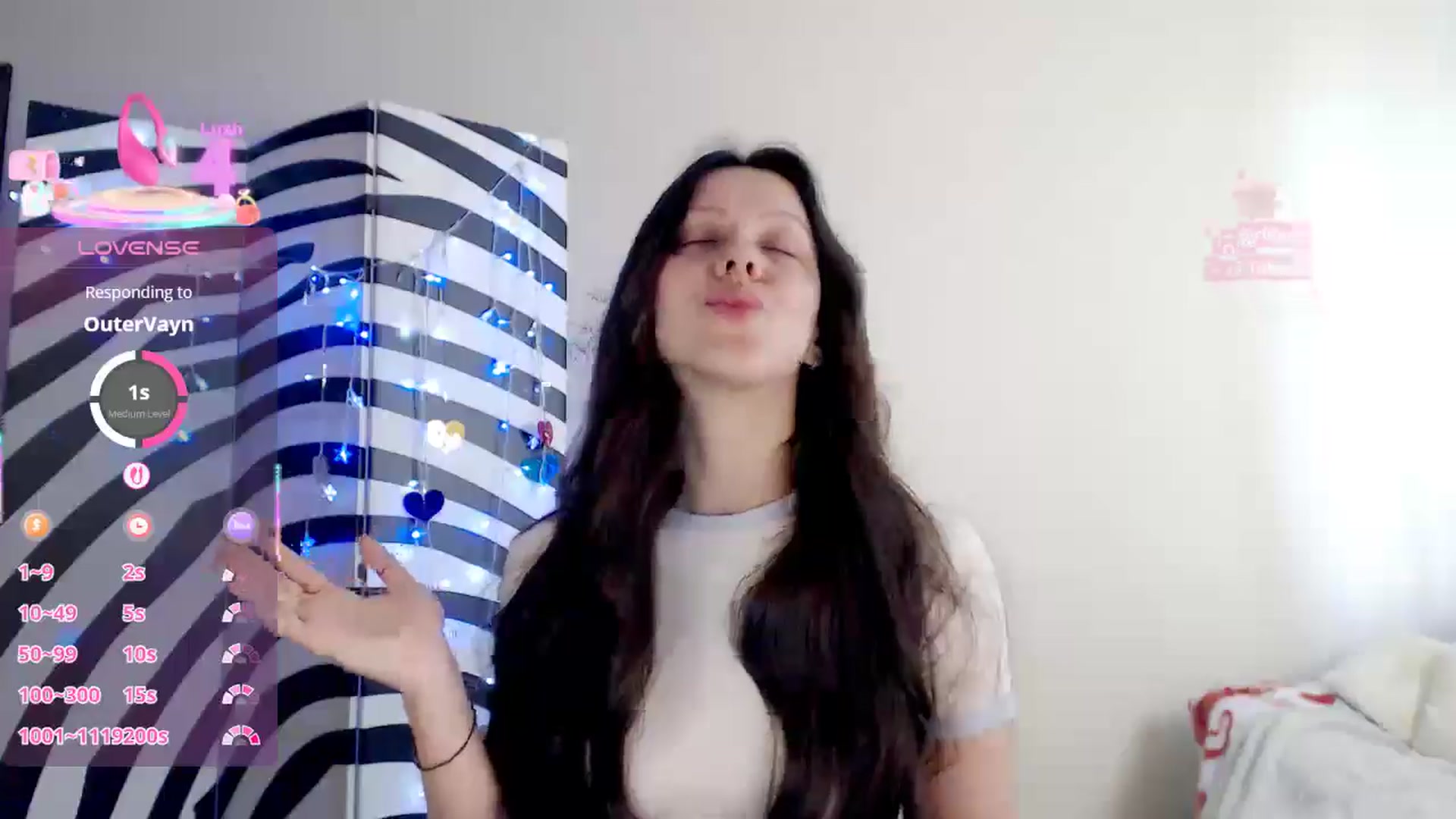 Gallery image thumbnail from BareflySi's myfreecams stream on, 04/21/2026, 10:18 image 10 of 20