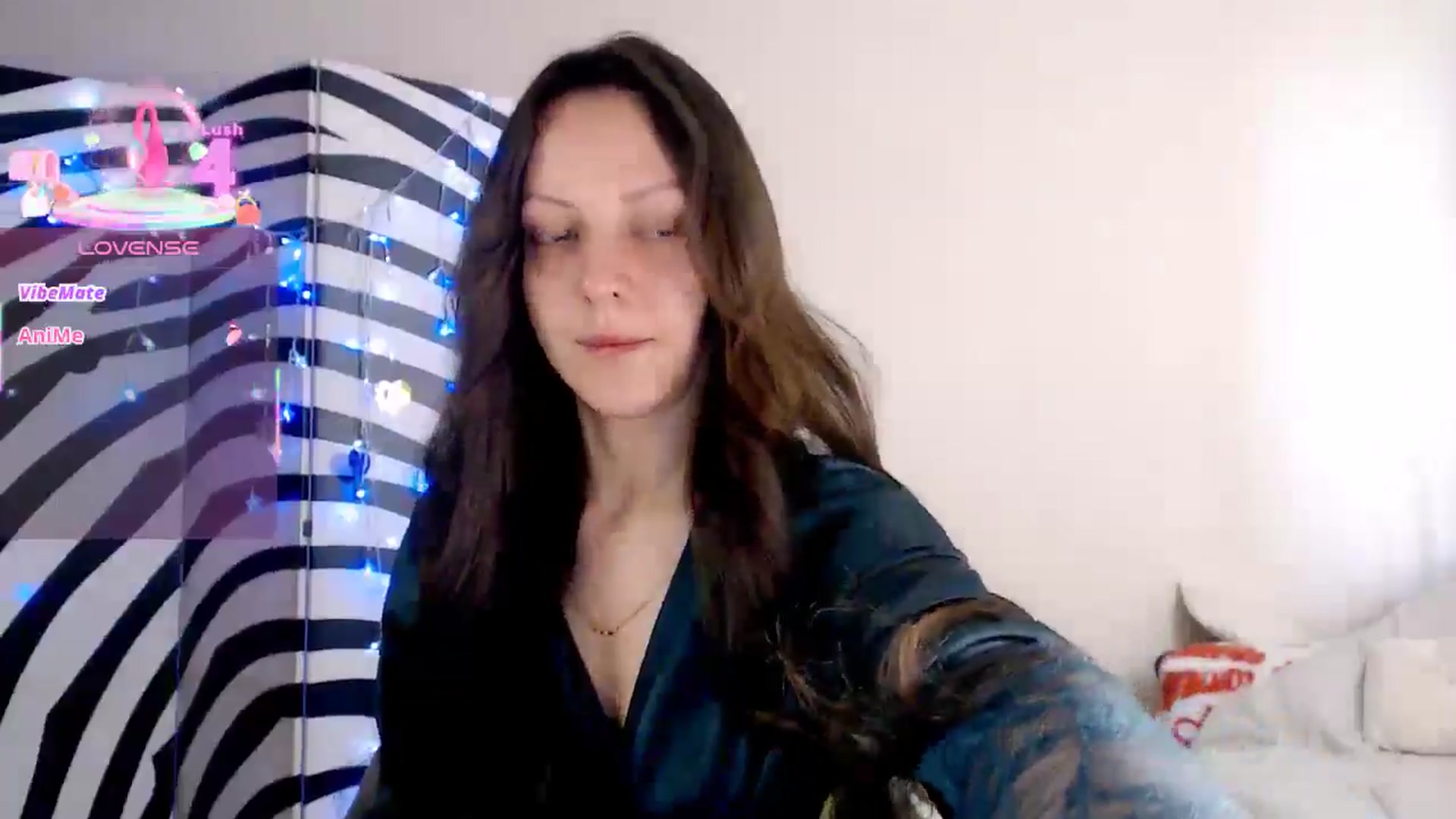 Gallery image thumbnail from BareflySi's myfreecams stream on, 04/23/2026, 09:54 image 14 of 20