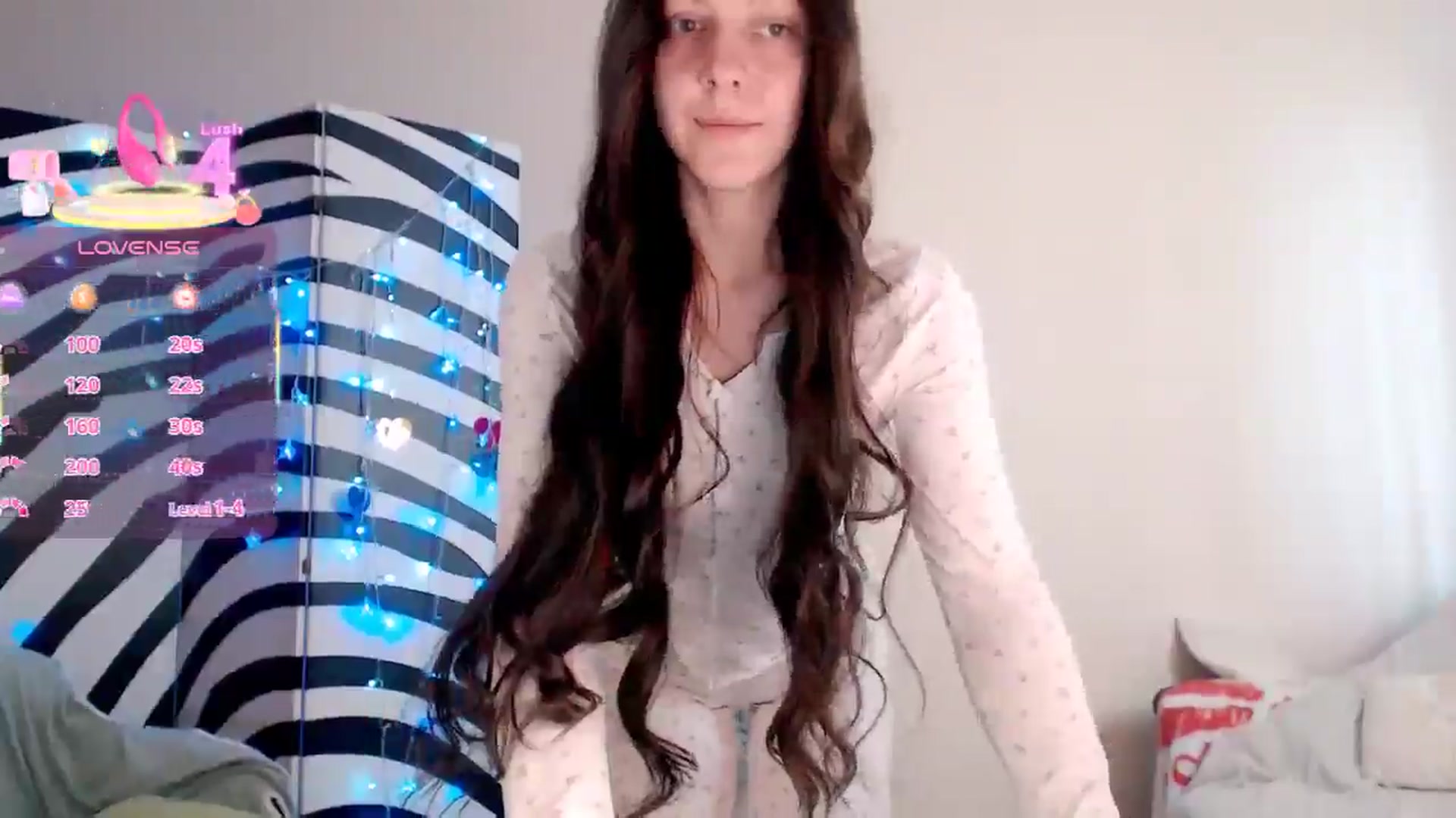 Gallery image thumbnail from BareflySi's myfreecams stream on, 04/23/2026, 10:48 image 12 of 20