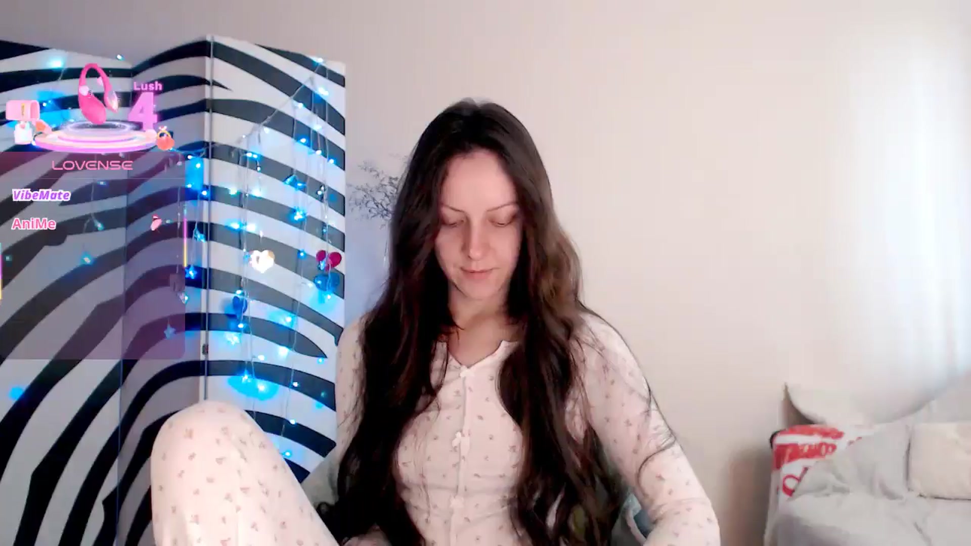 Gallery image thumbnail from BareflySi's myfreecams stream on, 04/23/2026, 10:48 image 8 of 20