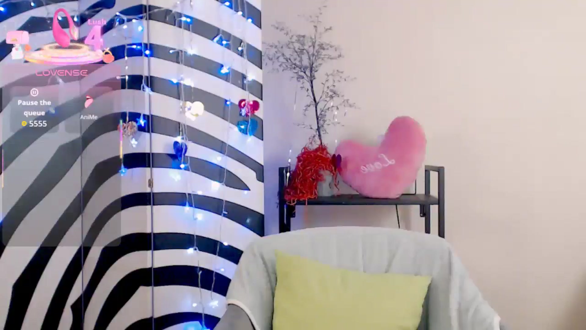 Gallery image thumbnail from BareflySi's myfreecams stream on, 04/26/2026, 12:56 image 4 of 20