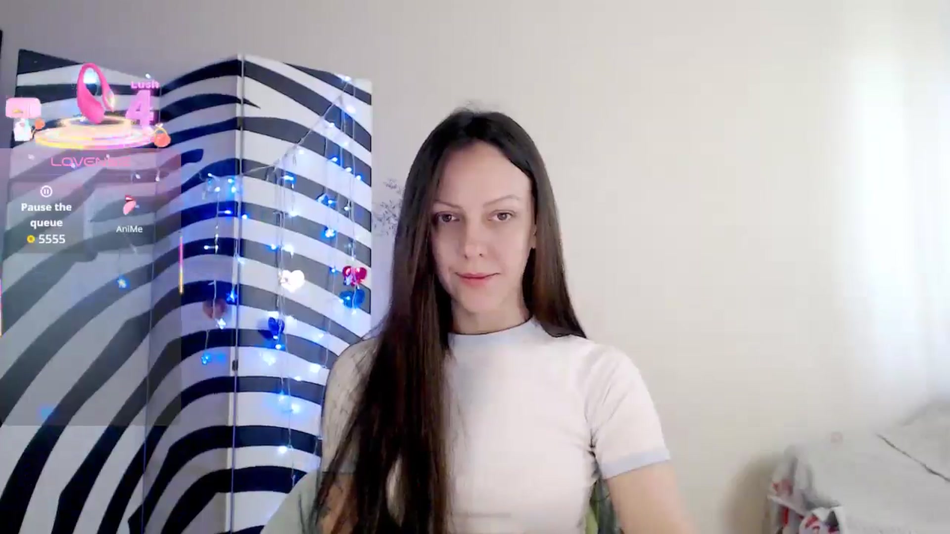 Gallery image thumbnail from BareflySi's myfreecams stream on, 04/28/2026, 09:57 image 10 of 20