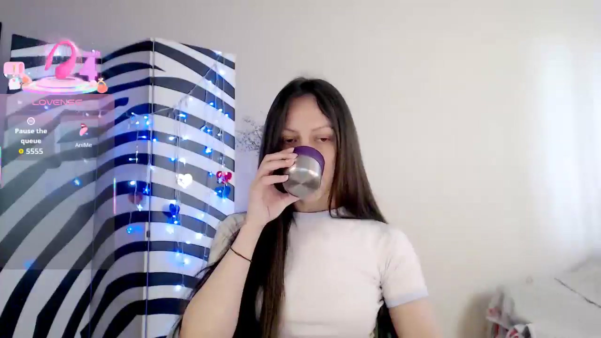 Gallery image thumbnail from BareflySi's myfreecams stream on, 04/28/2026, 09:57 image 16 of 20