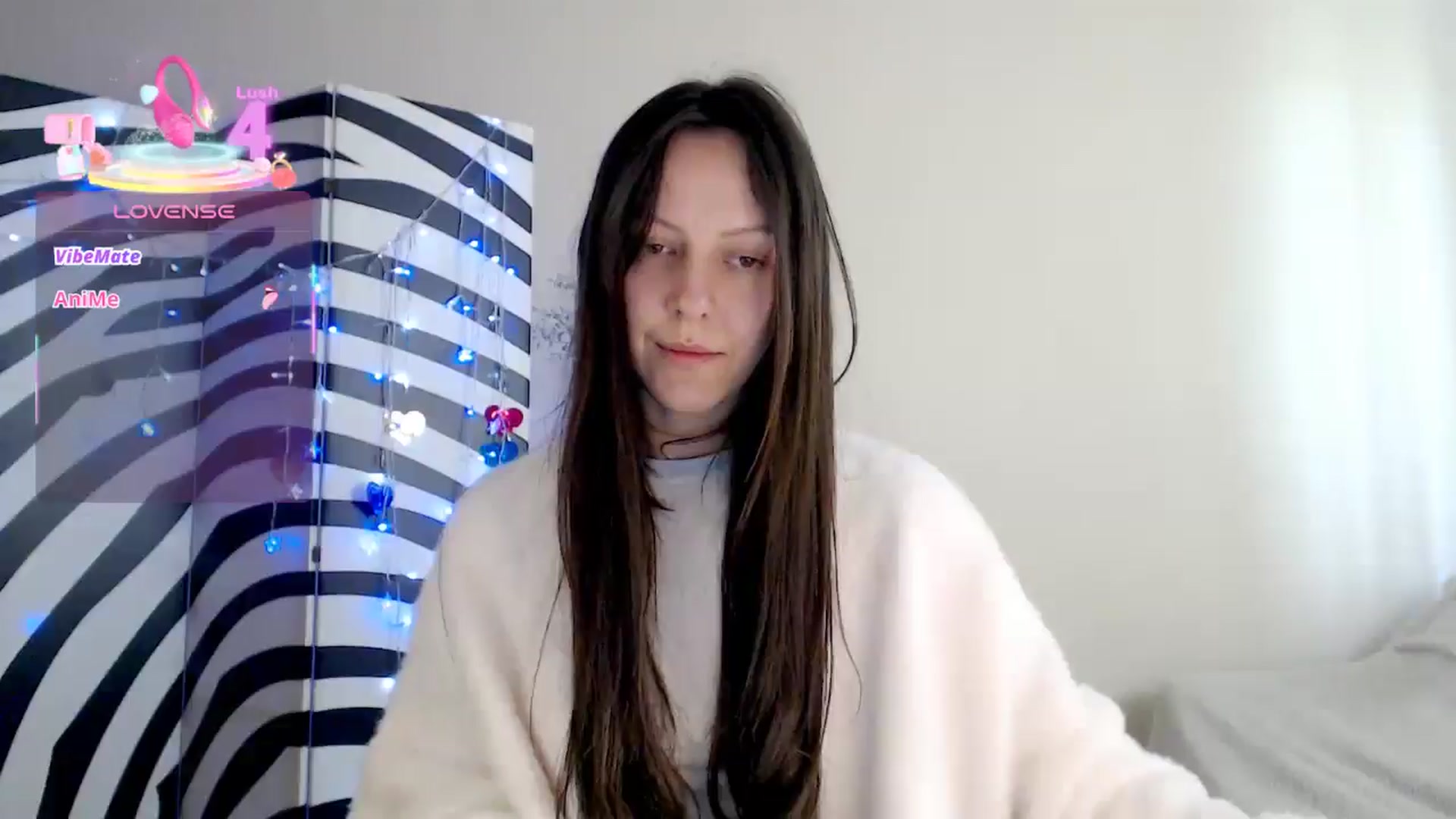 Gallery image thumbnail from BareflySi's myfreecams stream on, 04/29/2026, 11:13 image 15 of 20