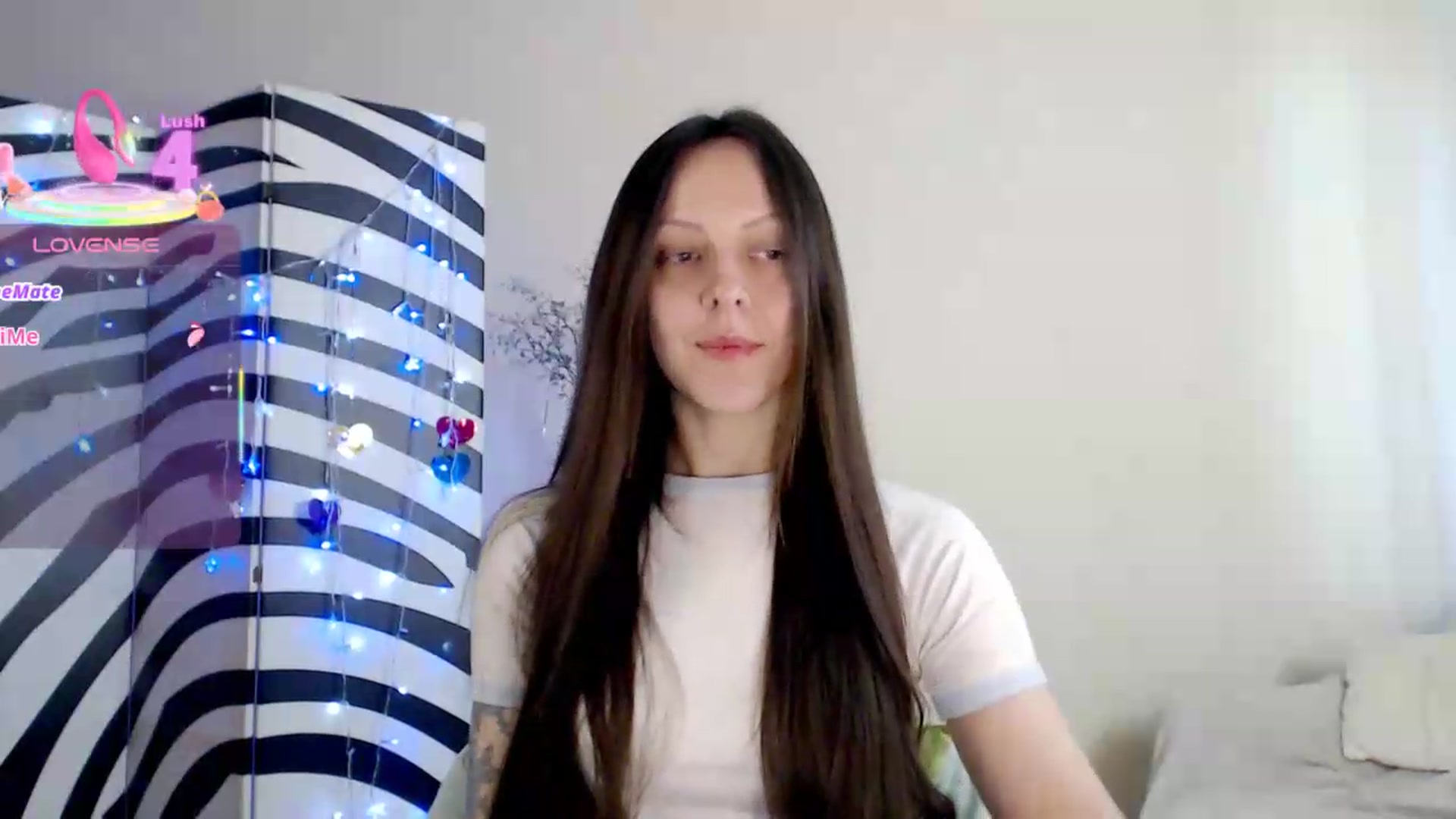 Gallery image thumbnail from BareflySi's myfreecams stream on, 05/04/2026, 09:43 image 16 of 20