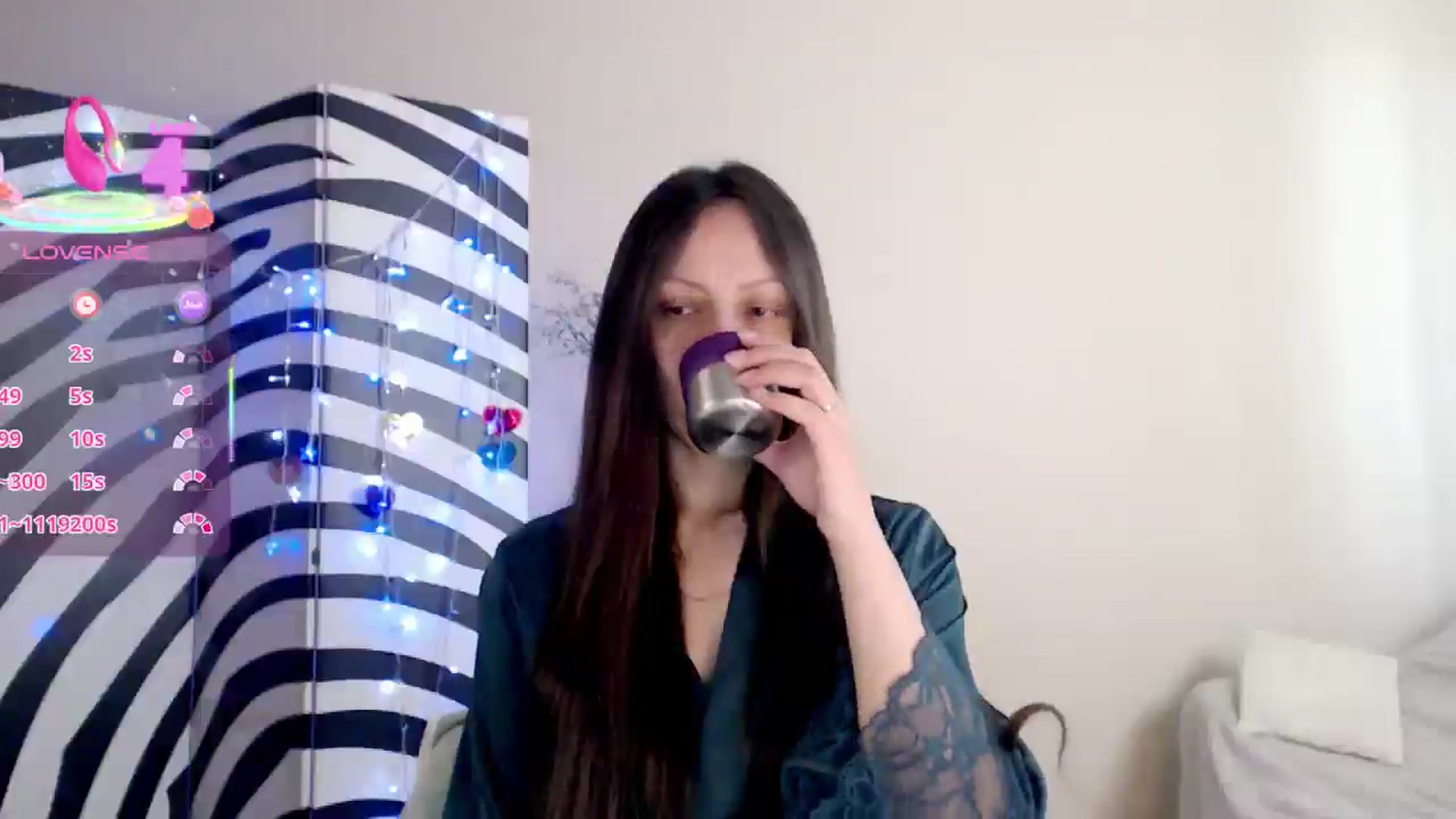 Gallery image thumbnail from BareflySi's myfreecams stream on, 05/05/2026, 09:48 image 12 of 20