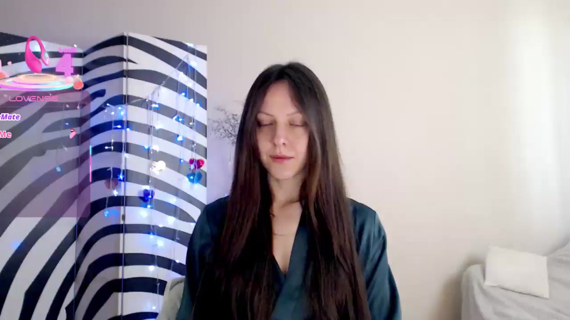 Gallery image thumbnail from BareflySi's myfreecams stream on, 05/05/2026, 09:48 image 6 of 20