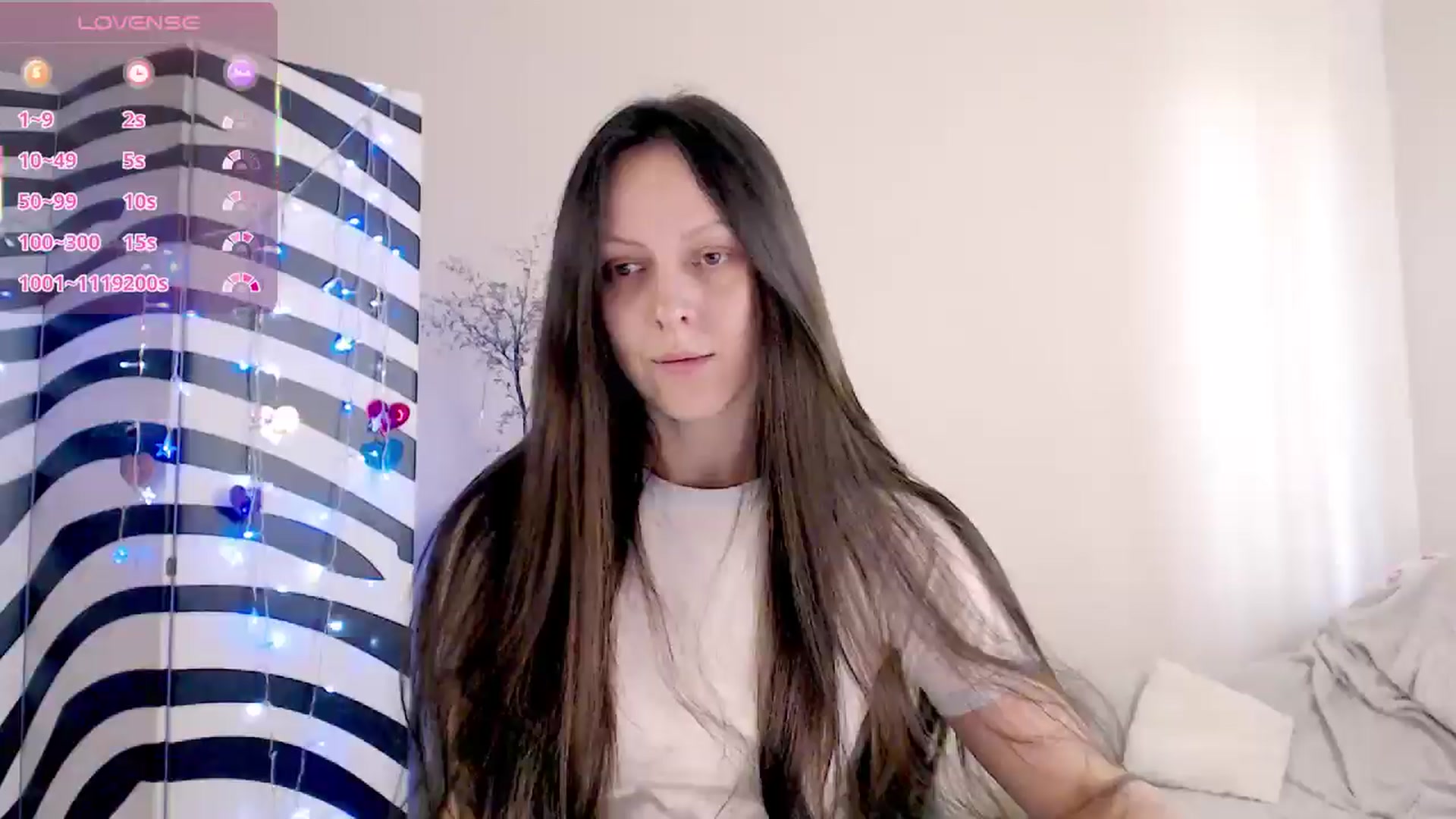 Gallery image thumbnail from BareflySi's myfreecams stream on, 05/06/2026, 12:38 image 19 of 20