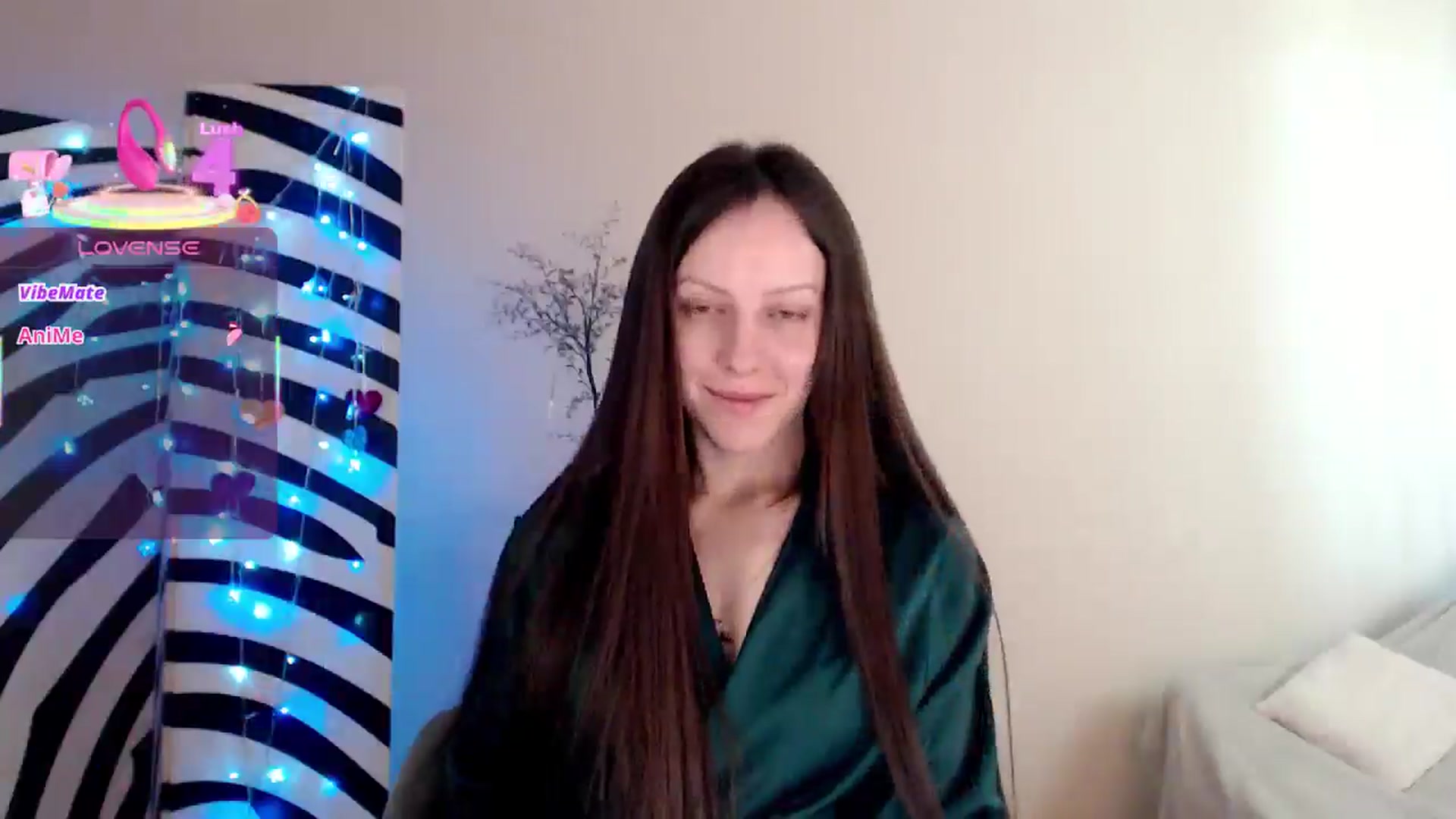Gallery image thumbnail from BareflySi's myfreecams stream on, 05/07/2026, 09:53 image 19 of 20