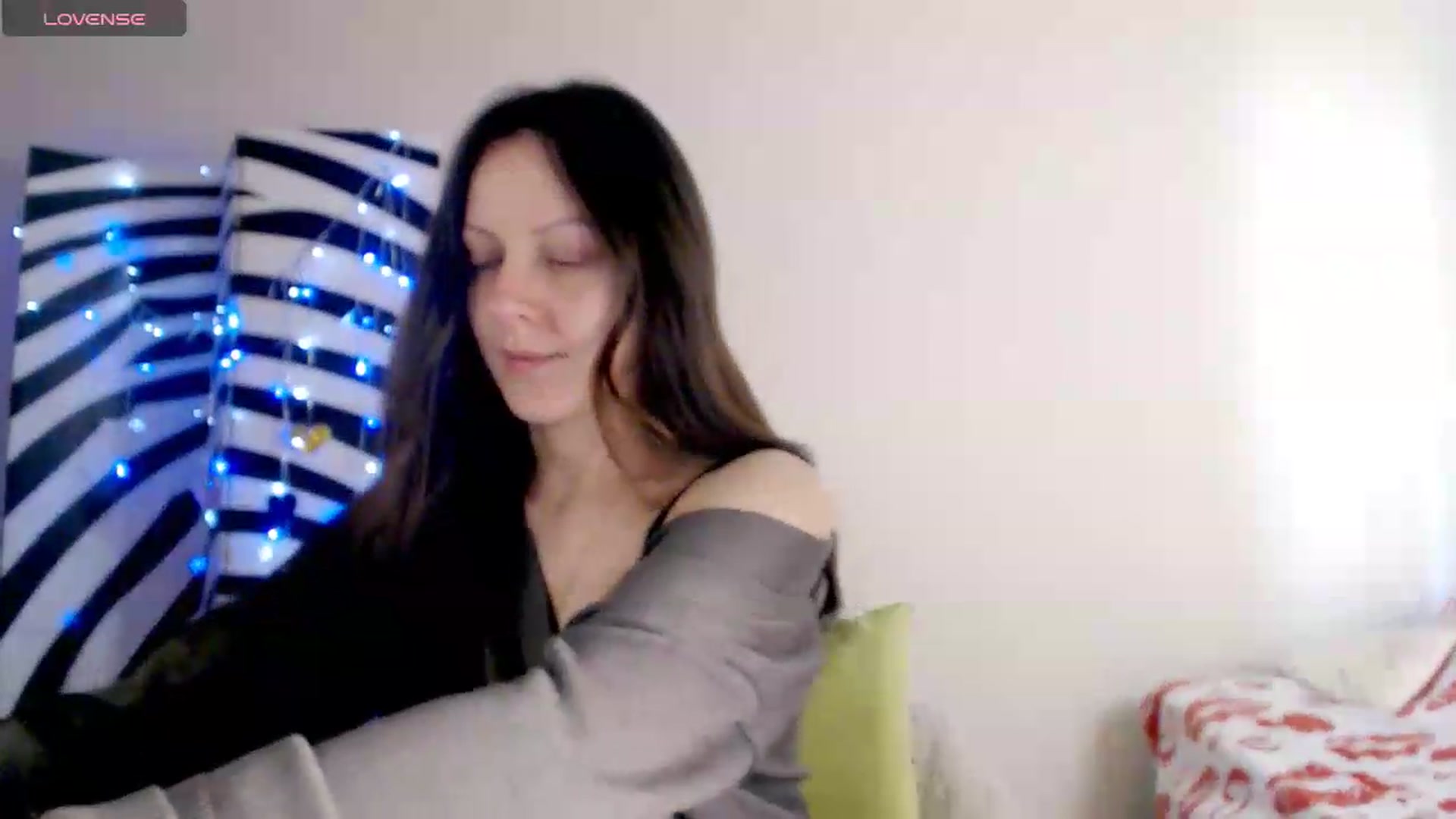 Gallery image thumbnail from BareflySi's myfreecams stream on, 05/08/2026, 12:31 image 20 of 20