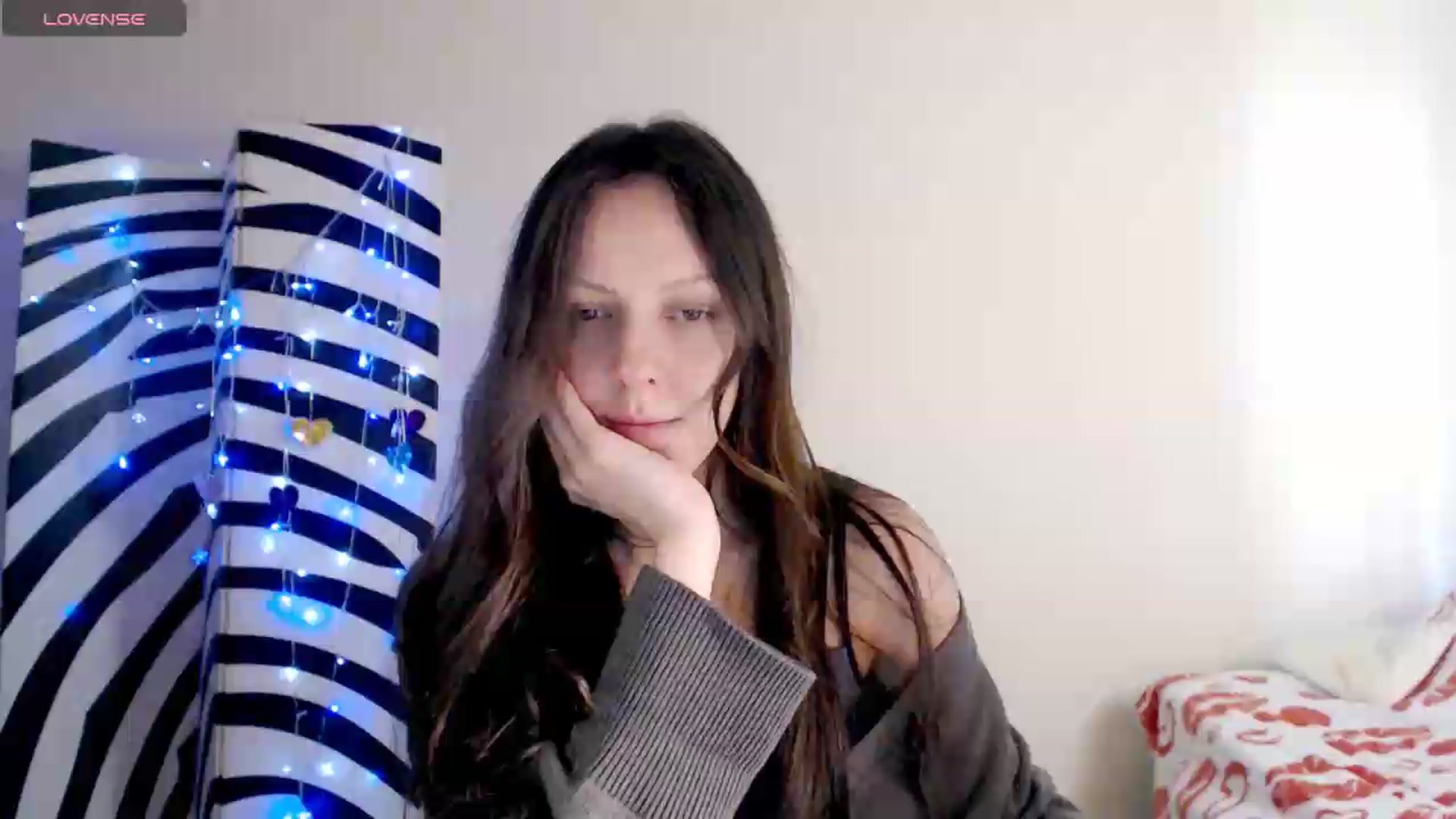 Gallery image thumbnail from BareflySi's myfreecams stream on, 05/08/2026, 12:31 image 1 of 20