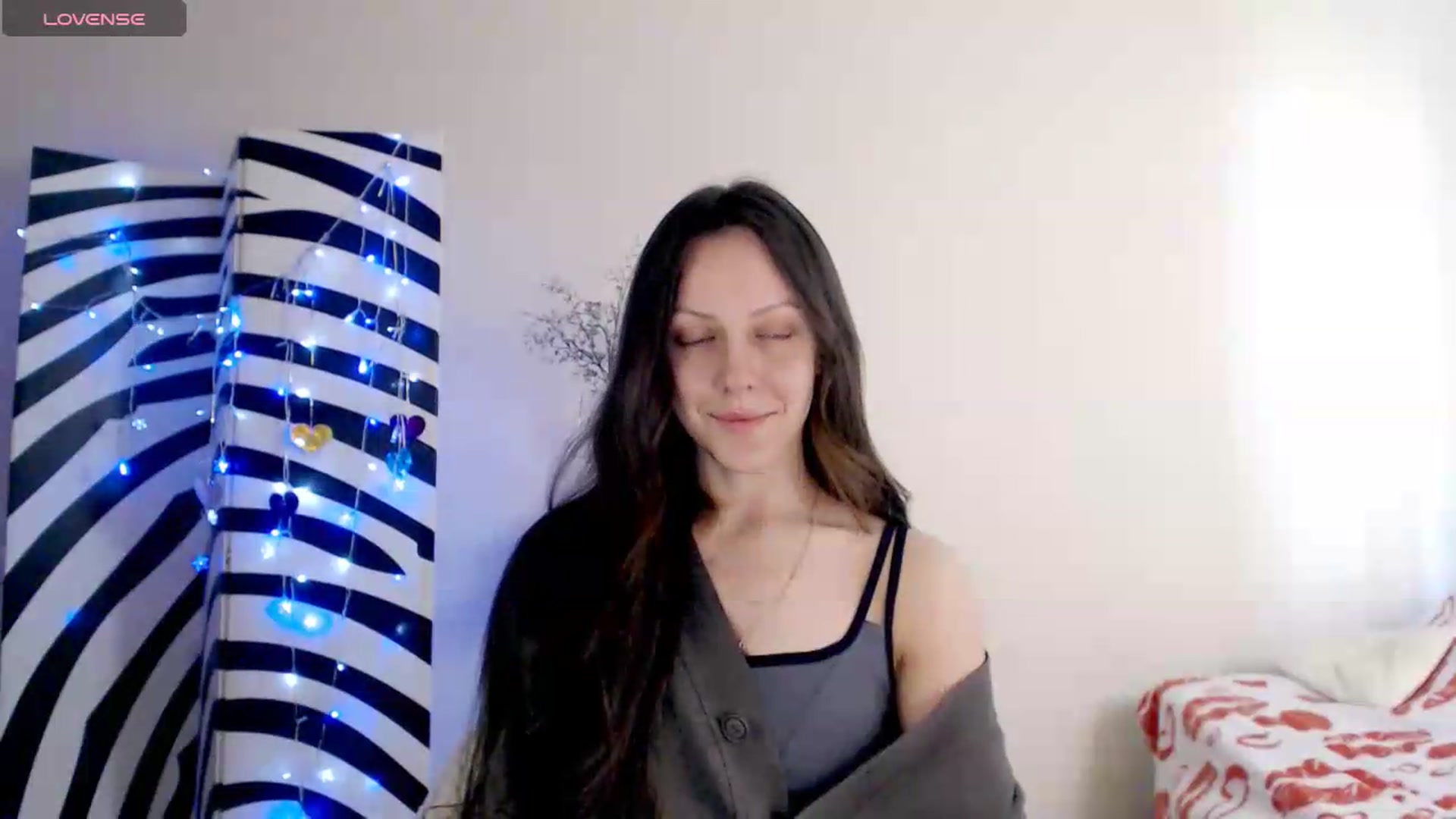 Gallery image thumbnail from BareflySi's myfreecams stream on, 05/08/2026, 12:31 image 18 of 20