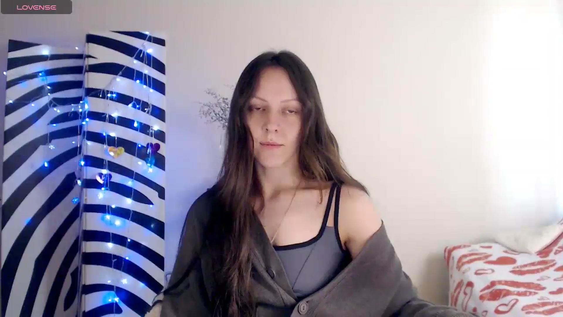 Gallery image thumbnail from BareflySi's myfreecams stream on, 05/09/2026, 11:44 image 6 of 20