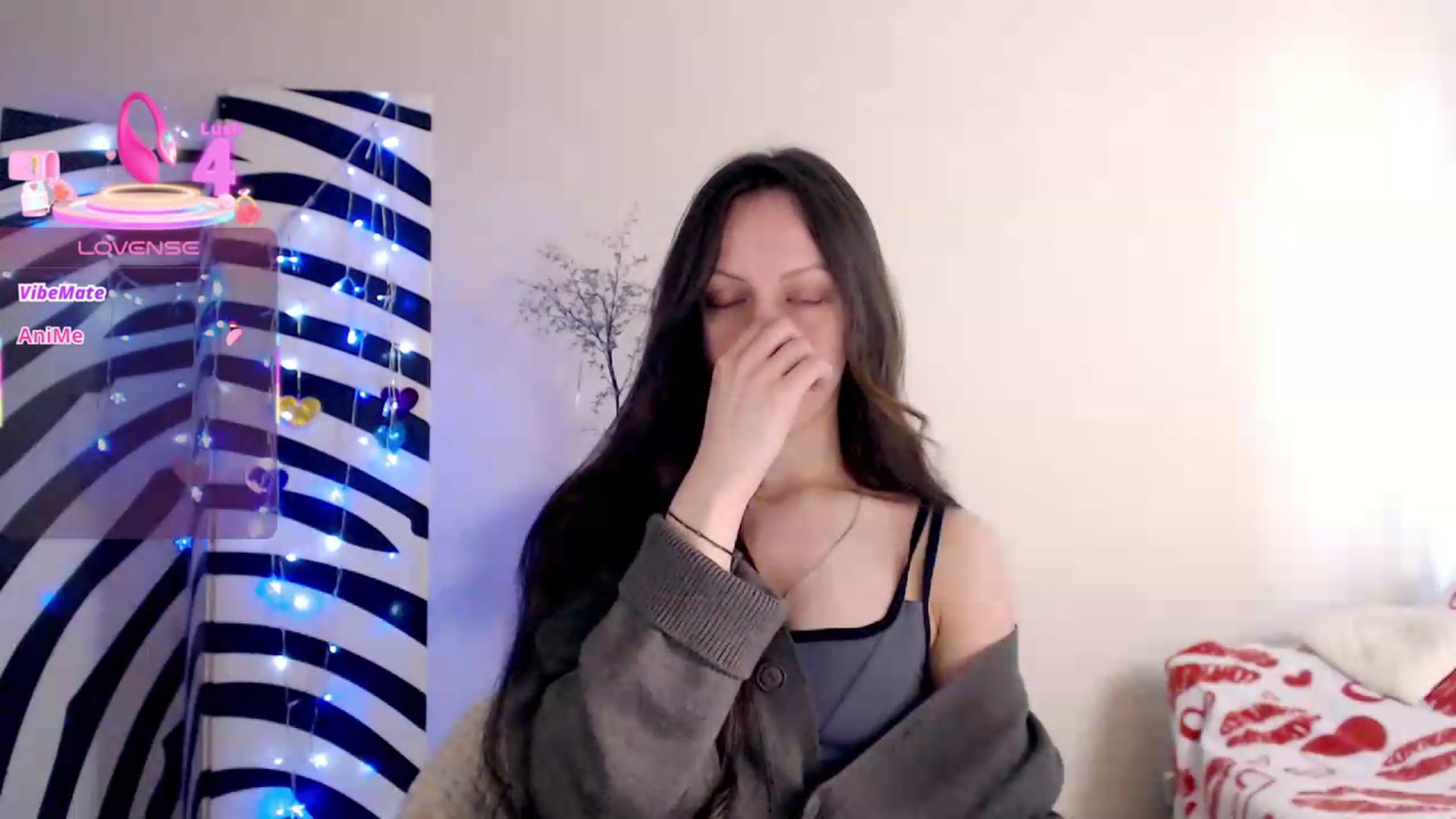 Gallery image thumbnail from BareflySi's myfreecams stream on, 05/12/2026, 10:22 image 13 of 20