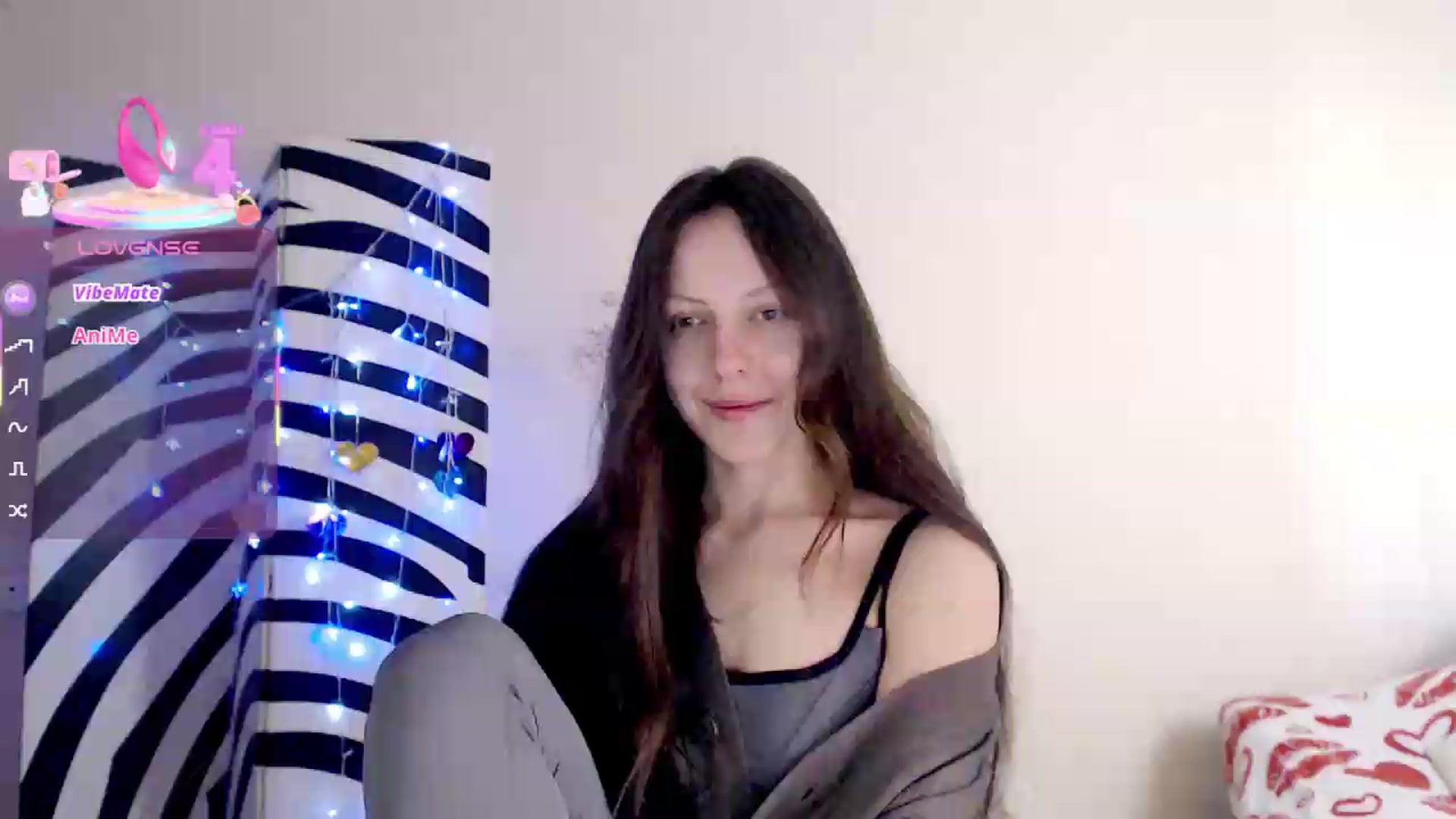 Gallery image thumbnail from BareflySi's myfreecams stream on, 05/13/2026, 10:11 image 6 of 20