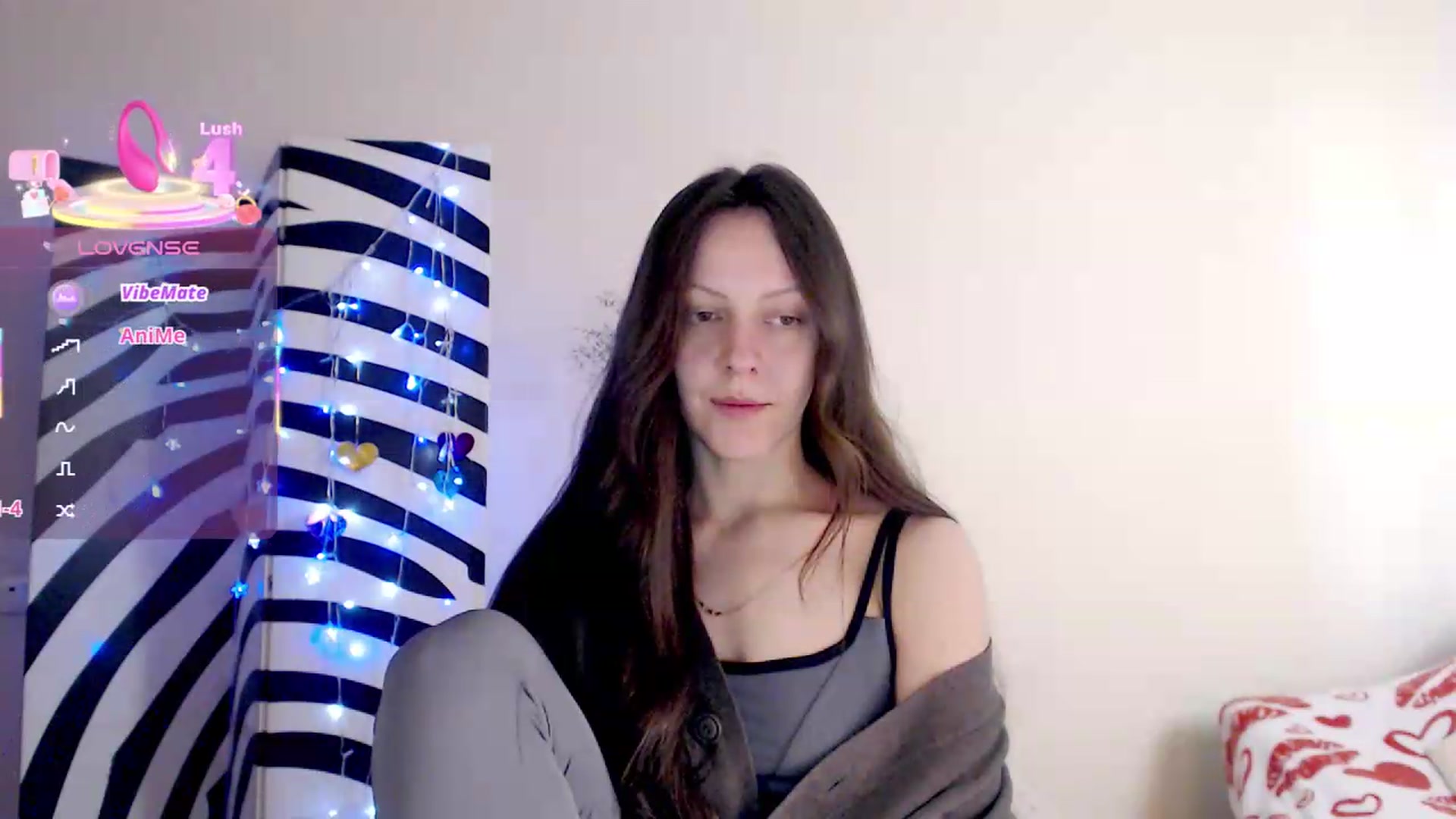 Gallery image thumbnail from BareflySi's myfreecams stream on, 05/13/2026, 10:11 image 3 of 20