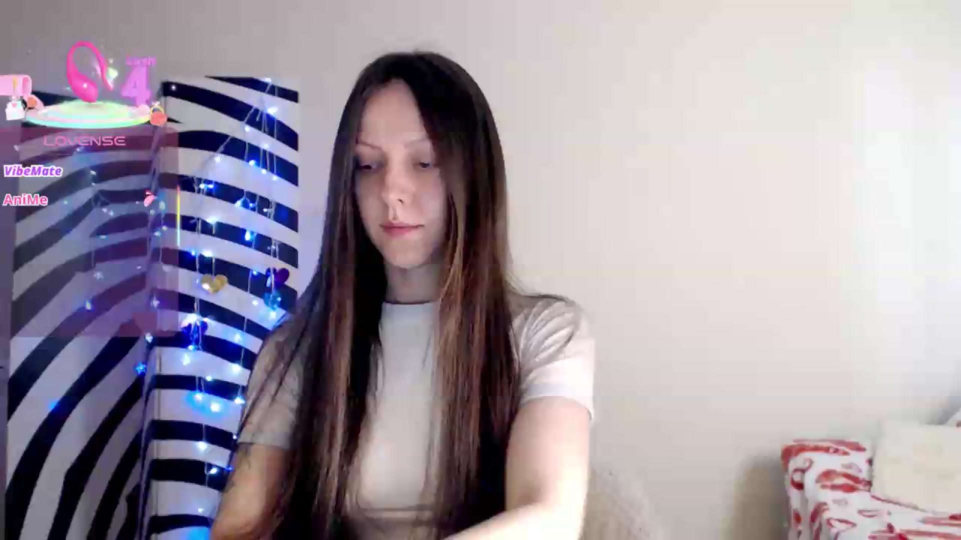Gallery image thumbnail from BareflySi's myfreecams stream on, 05/15/2026, 12:14 image 1 of 20