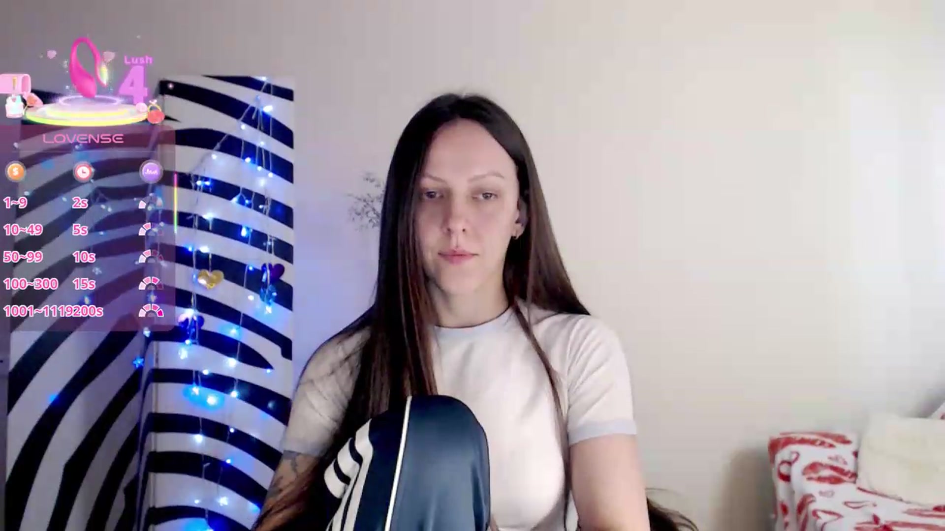 Gallery image thumbnail from BareflySi's myfreecams stream on, 05/15/2026, 12:14 image 2 of 20