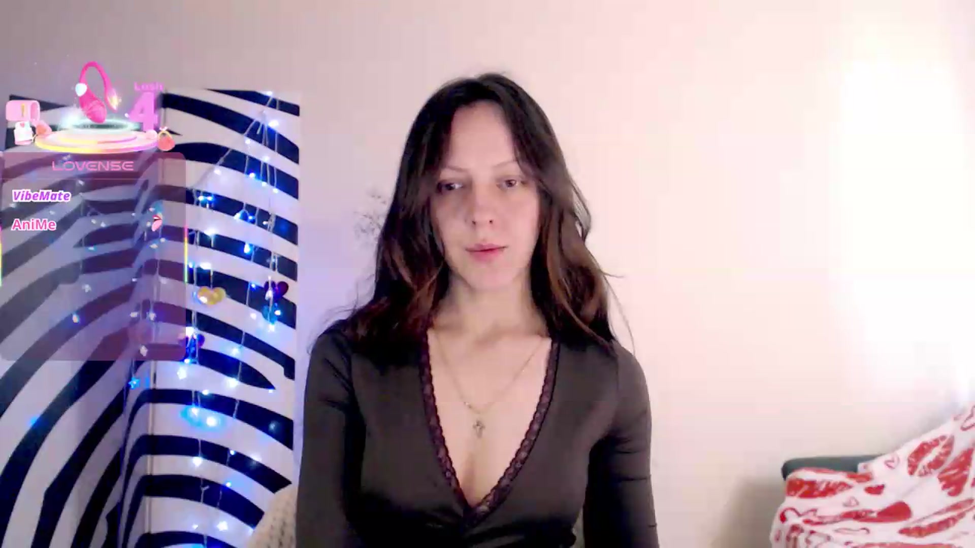 Gallery image thumbnail from BareflySi's myfreecams stream on, 05/16/2026, 10:43 image 13 of 20