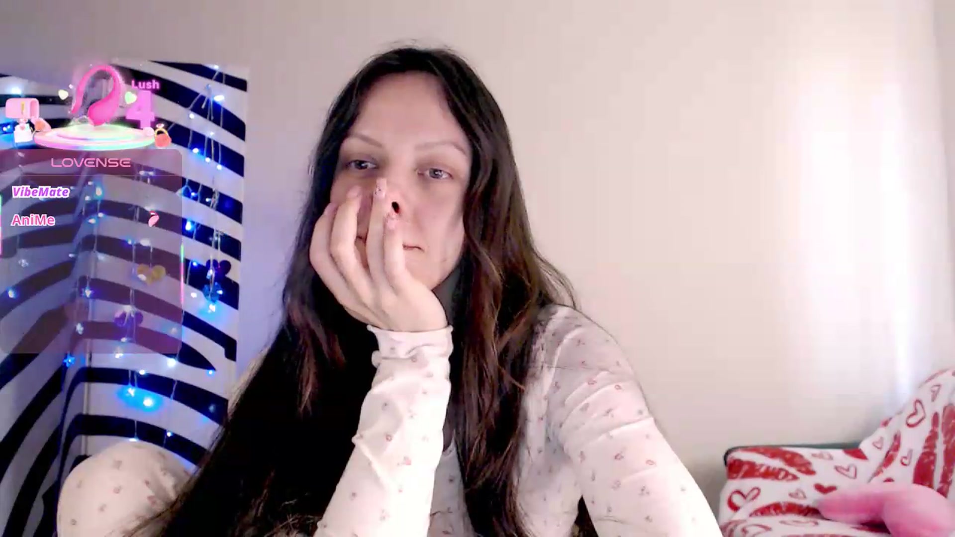 Gallery image thumbnail from BareflySi's myfreecams stream on, 05/16/2026, 12:08 image 13 of 20
