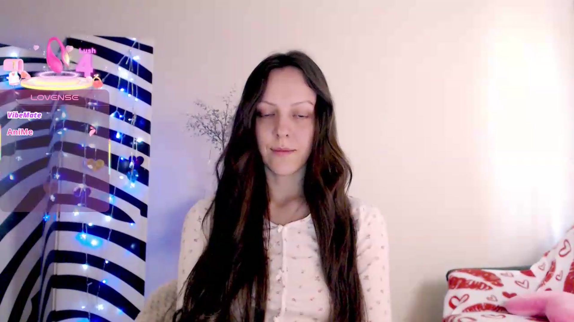 Gallery image thumbnail from BareflySi's myfreecams stream on, 05/16/2026, 12:08 image 10 of 20
