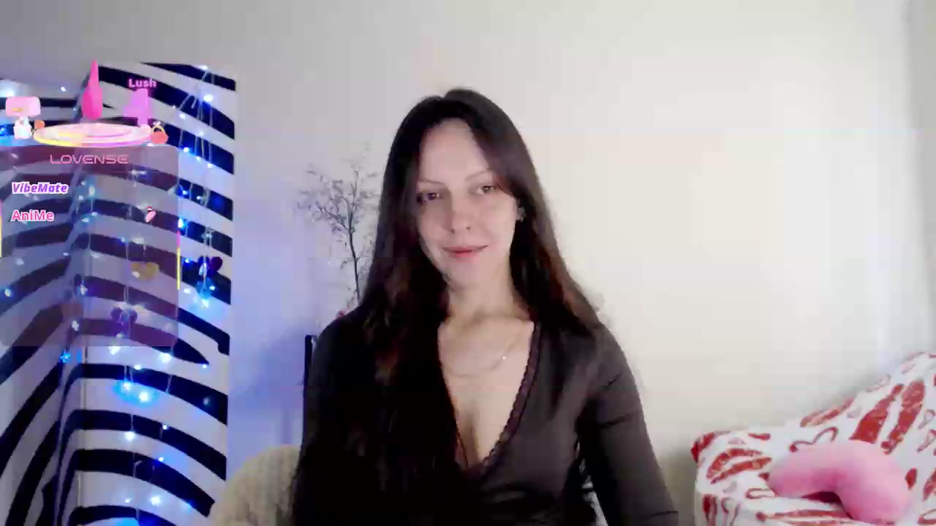 Gallery image thumbnail from BareflySi's myfreecams stream on, 05/17/2026, 11:14 image 3 of 20