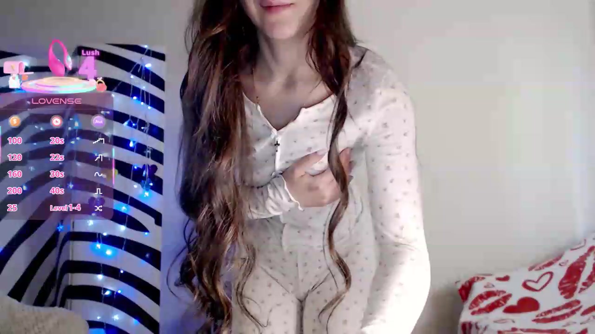 Gallery image thumbnail from BareflySi's myfreecams stream on, 05/17/2026, 12:07 image 5 of 20