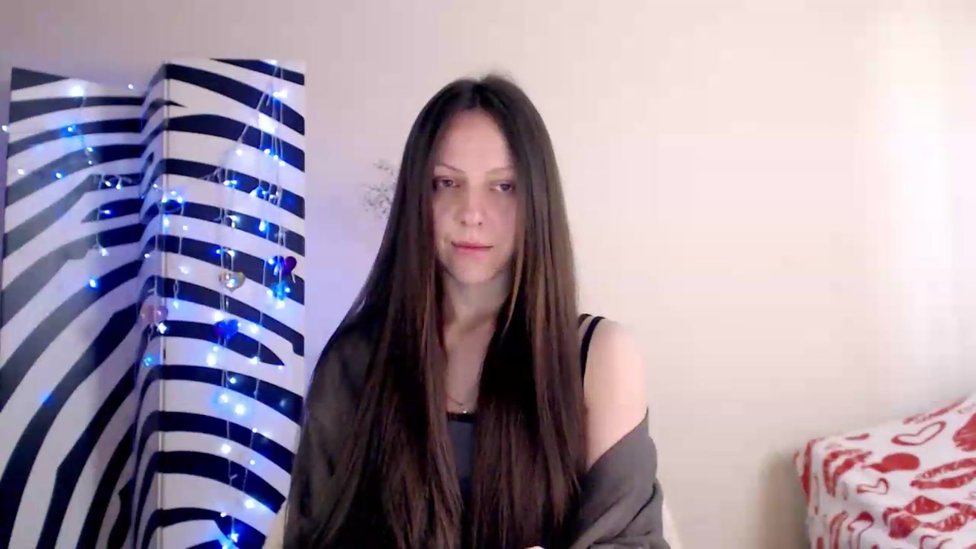 Gallery image thumbnail from BareflySi's myfreecams stream on, 05/20/2026, 09:40 image 20 of 20