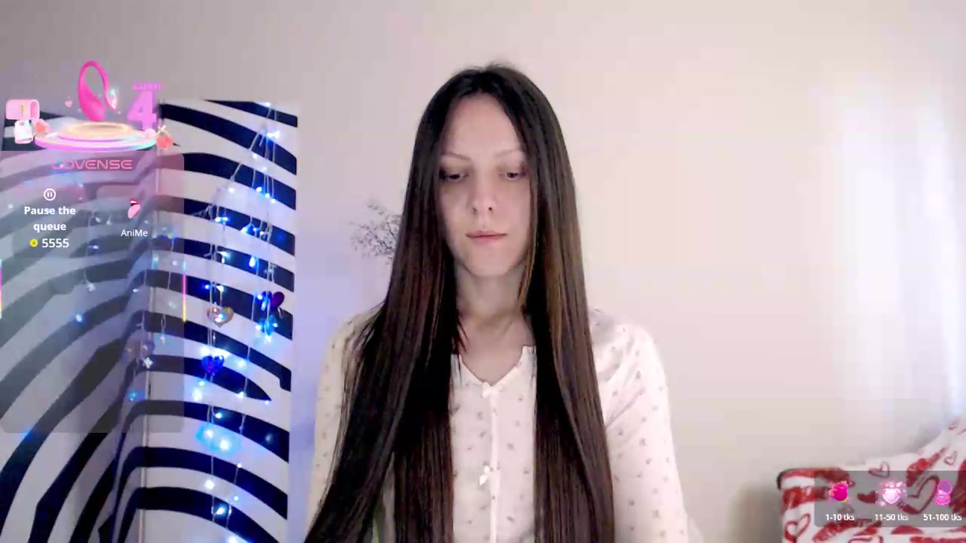Gallery image thumbnail from BareflySi's myfreecams stream on, 05/20/2026, 12:13 image 5 of 20