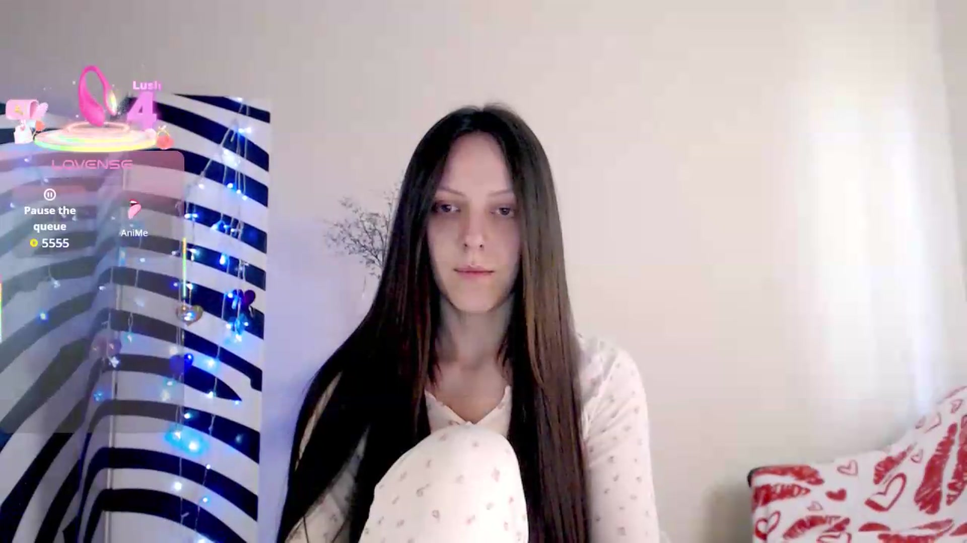 Gallery image thumbnail from BareflySi's myfreecams stream on, 05/20/2026, 12:13 image 18 of 20