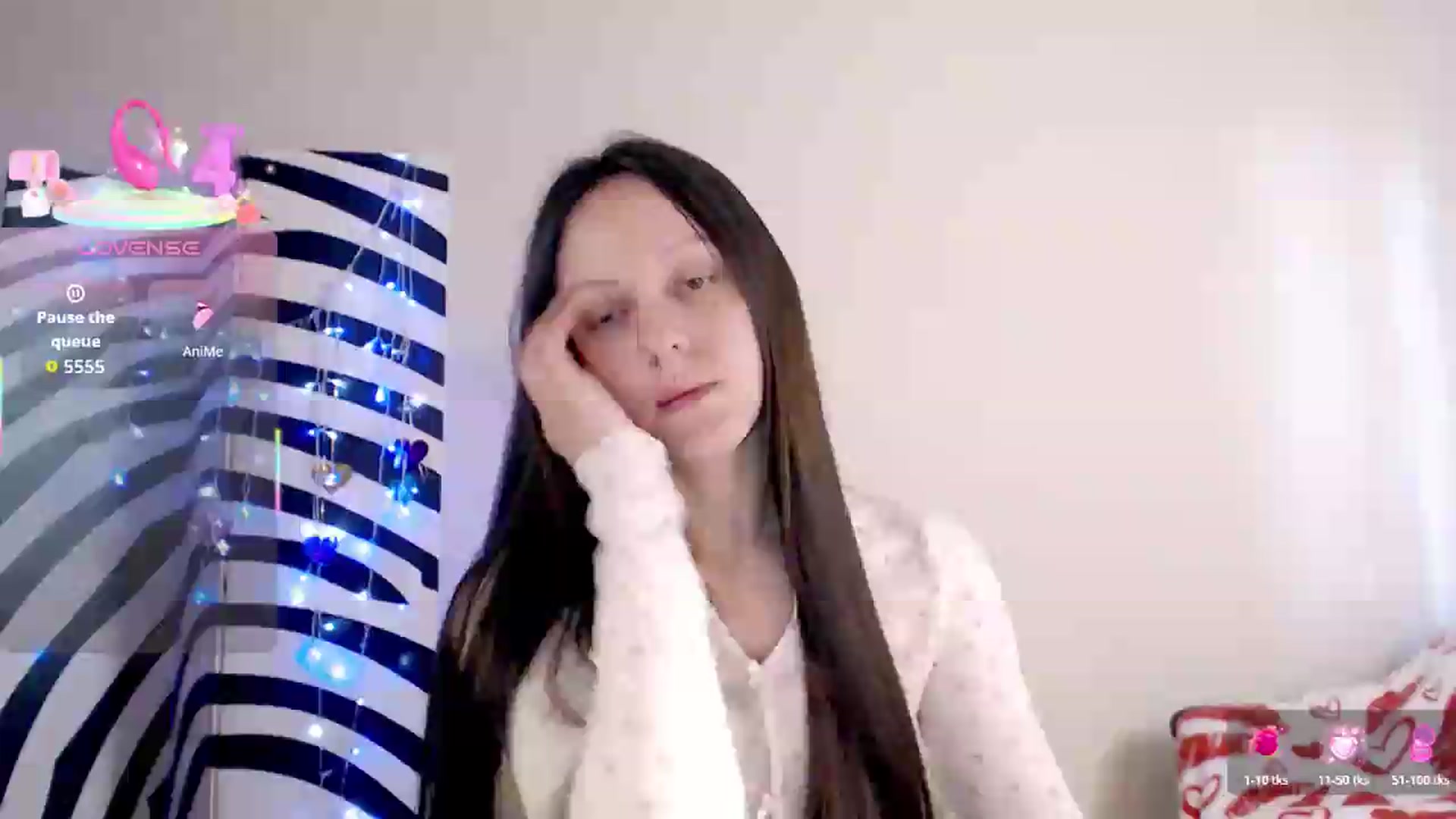 Gallery image thumbnail from BareflySi's myfreecams stream on, 05/20/2026, 12:13 image 7 of 20