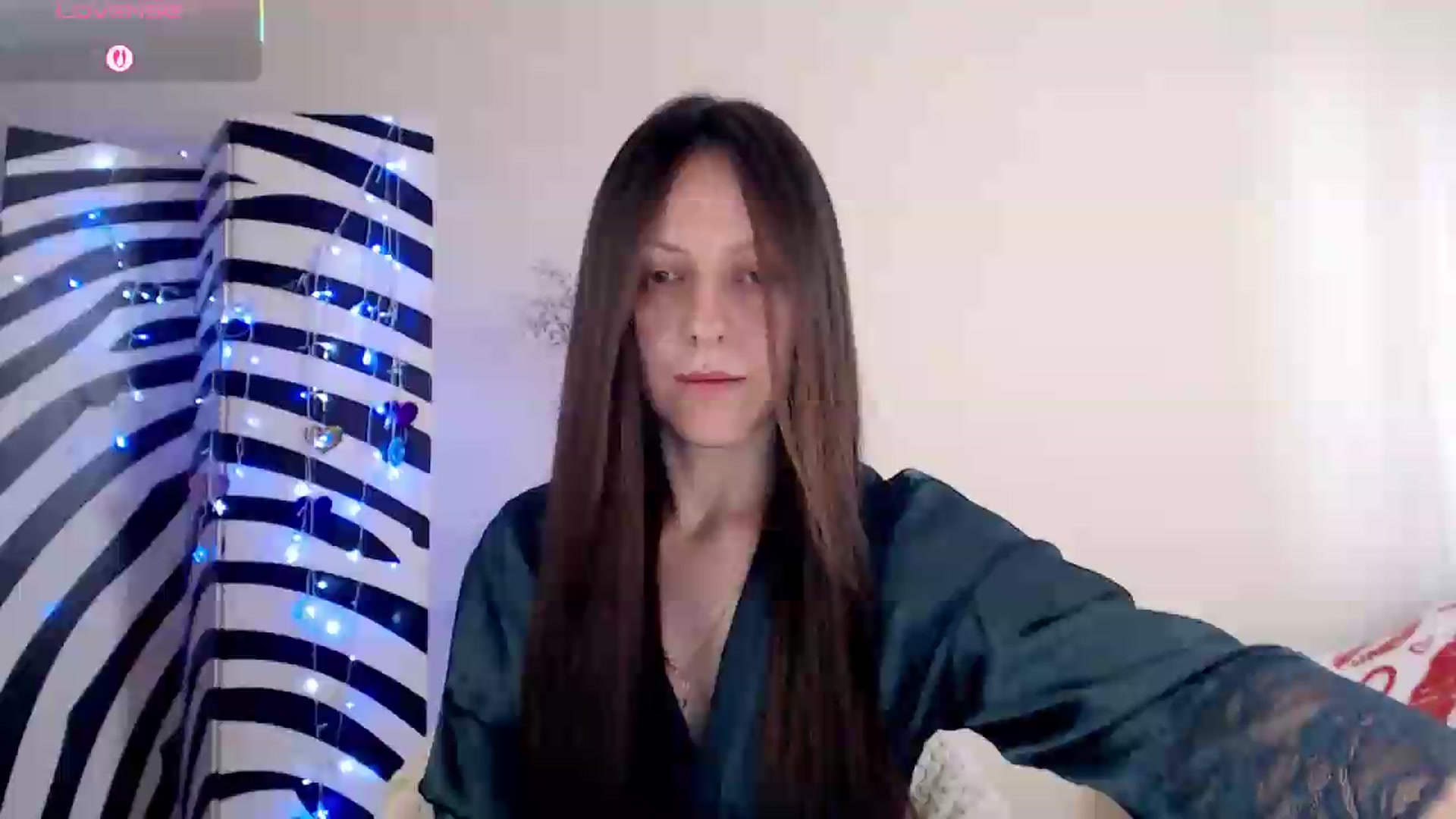 Gallery image thumbnail from BareflySi's myfreecams stream on, 05/21/2026, 09:17 image 5 of 20
