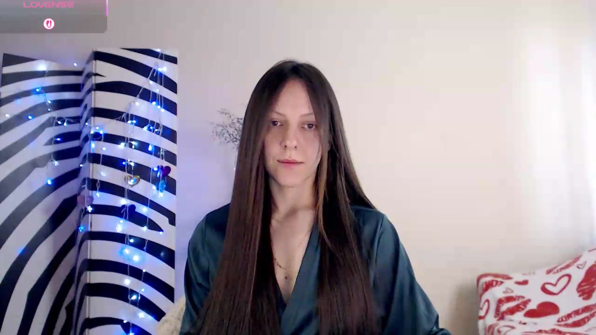 Gallery image thumbnail from BareflySi's myfreecams stream on, 05/21/2026, 09:17 image 15 of 20