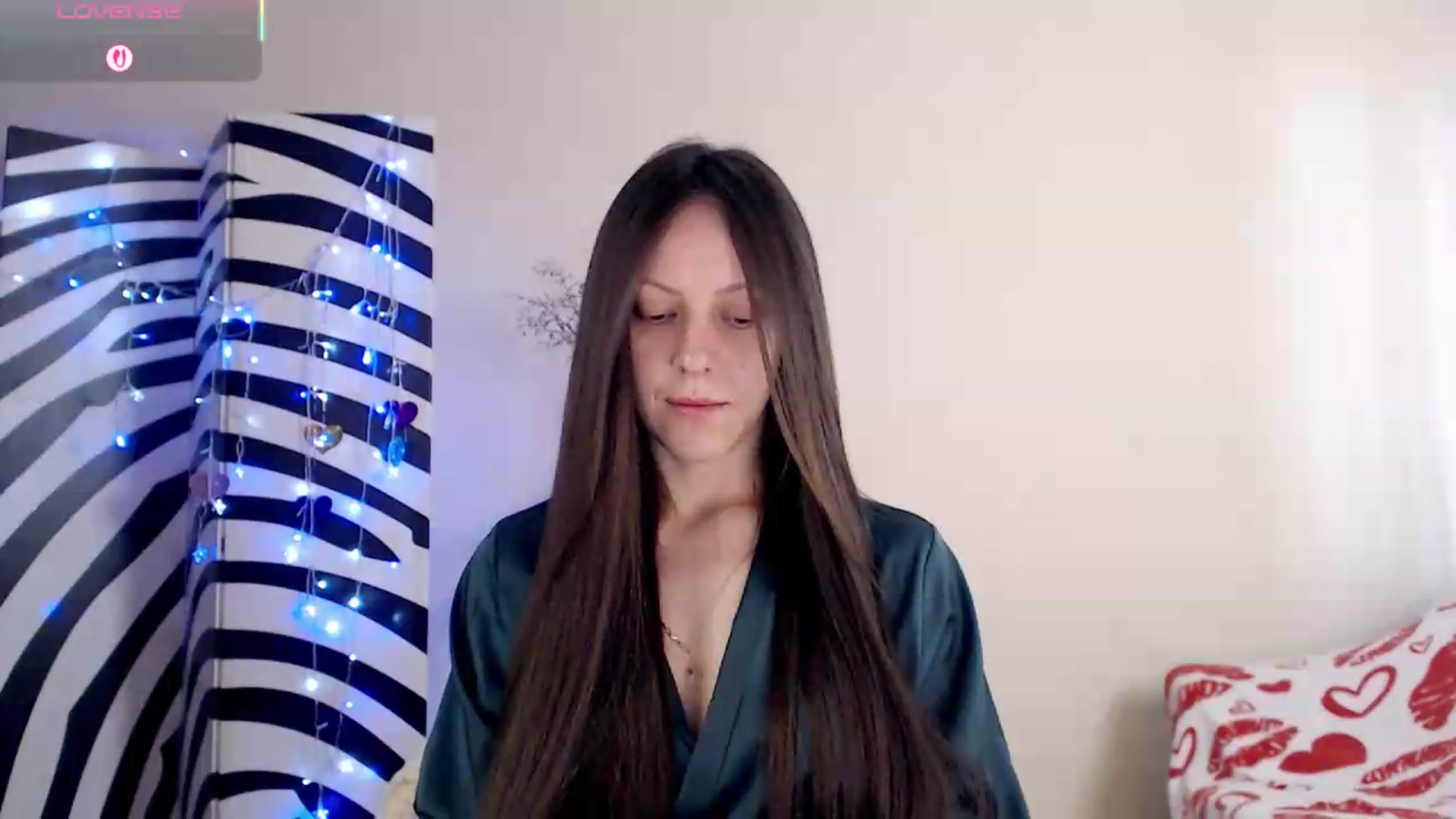 Gallery image thumbnail from BareflySi's myfreecams stream on, 05/21/2026, 09:17 image 4 of 20
