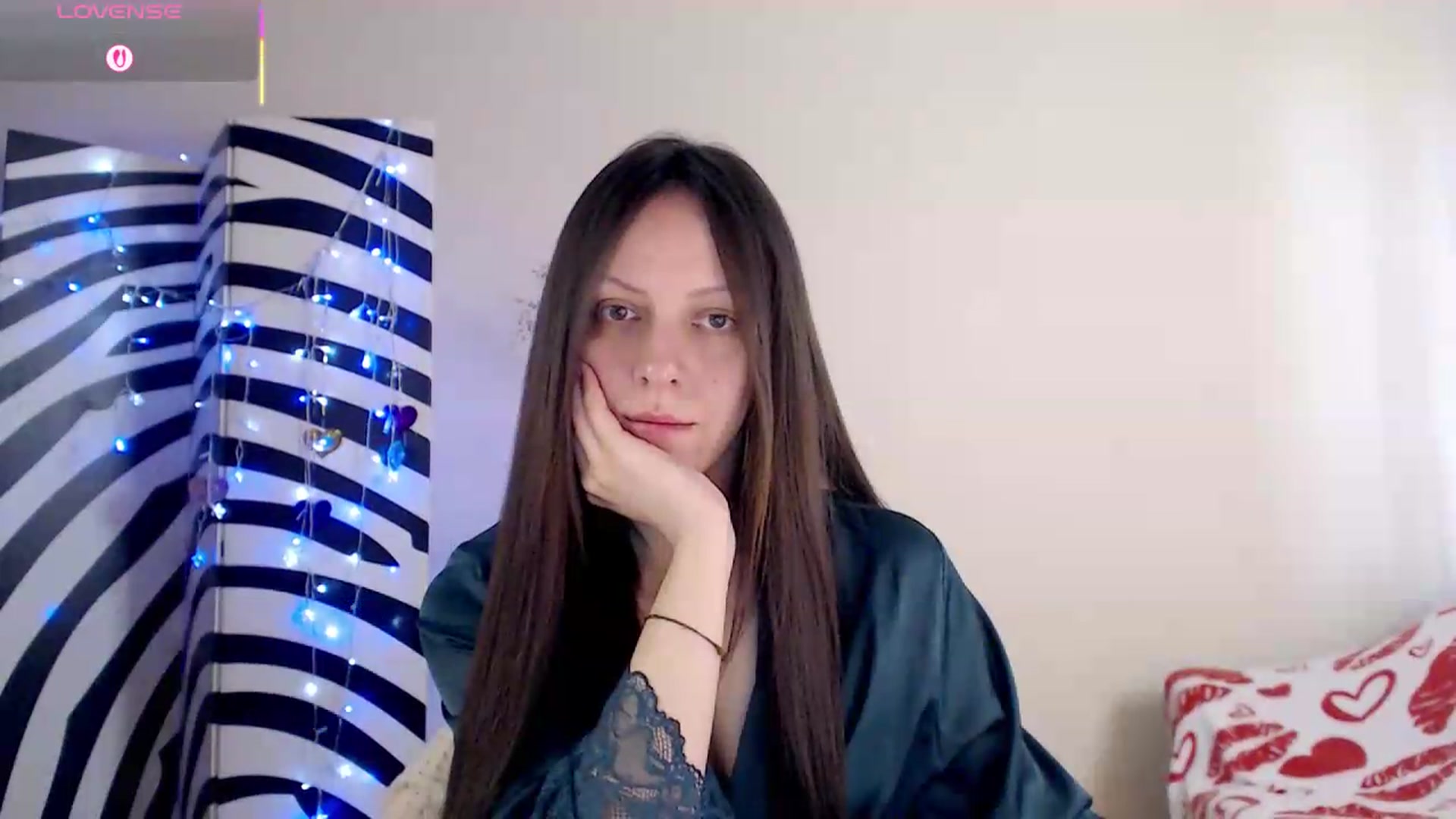 Gallery image thumbnail from BareflySi's myfreecams stream on, 05/21/2026, 09:49 image 5 of 20