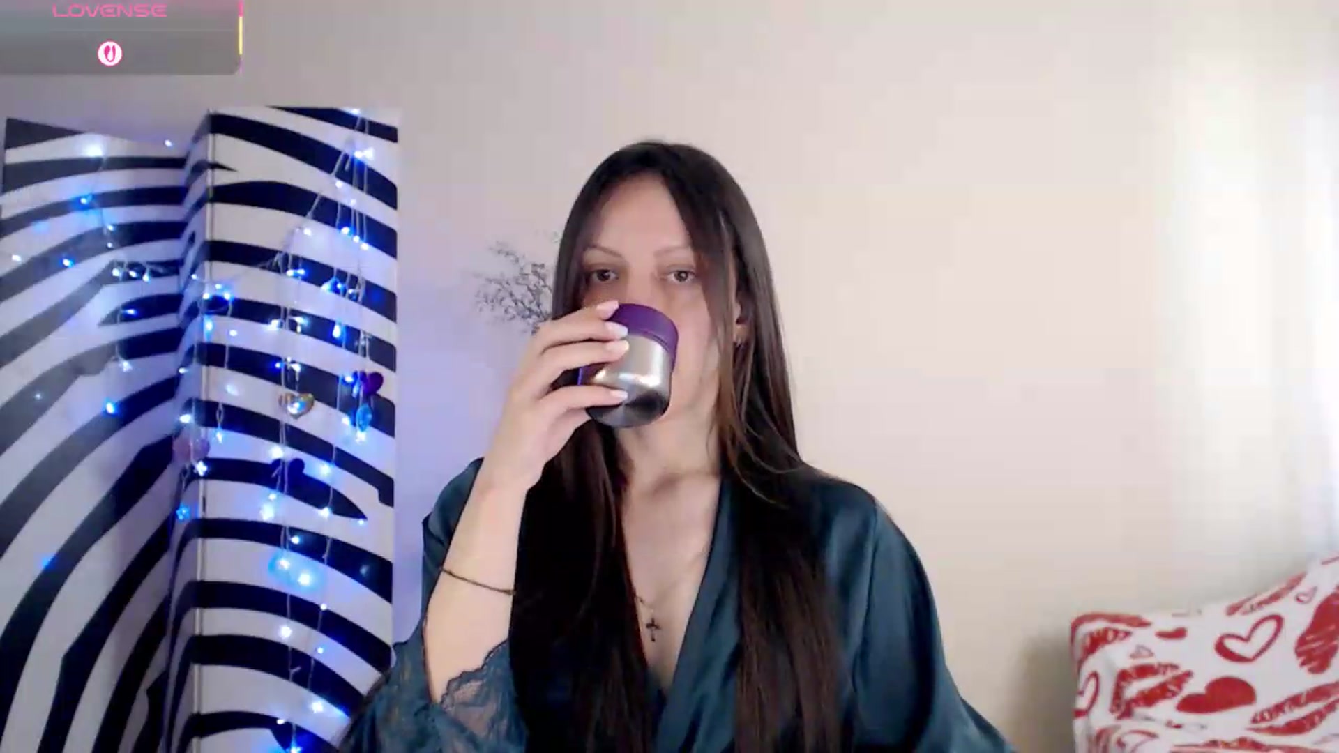 Gallery image thumbnail from BareflySi's myfreecams stream on, 05/21/2026, 09:49 image 13 of 20