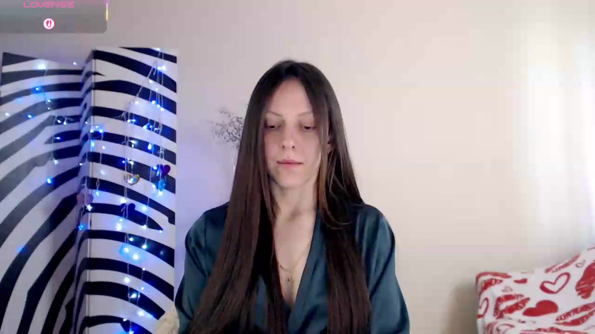 Gallery image thumbnail from BareflySi's myfreecams stream on, 05/21/2026, 09:49 image 14 of 20