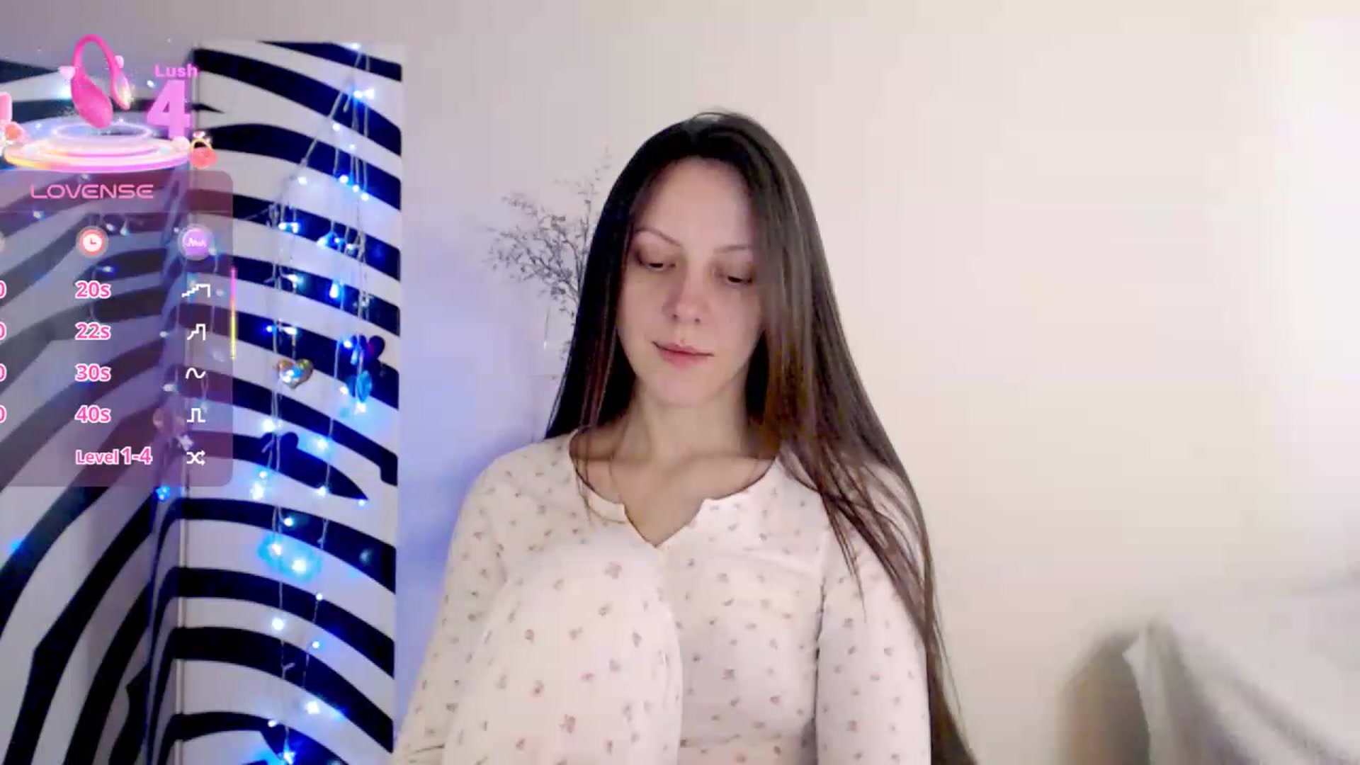 Gallery image thumbnail from BareflySi's myfreecams stream on, 05/26/2026, 09:46 image 16 of 20