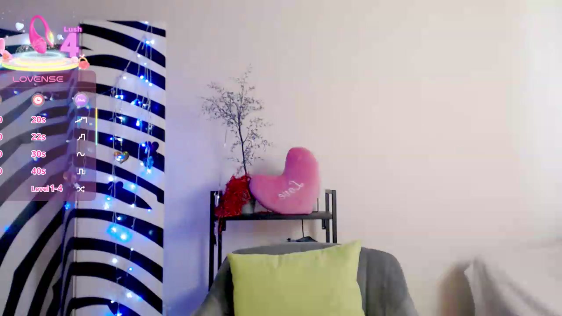Gallery image thumbnail from BareflySi's myfreecams stream on, 05/26/2026, 09:46 image 18 of 20