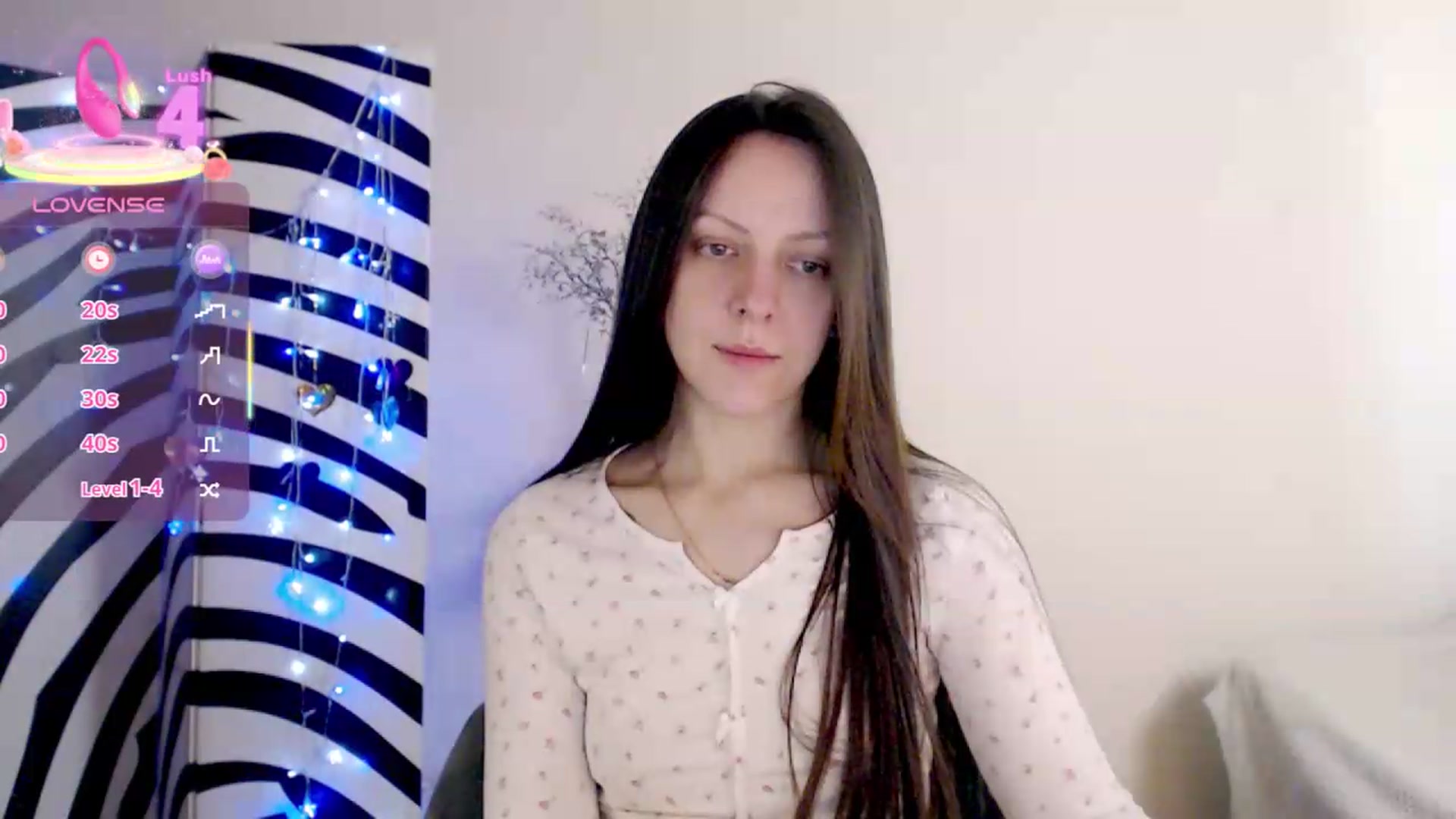 Gallery image thumbnail from BareflySi's myfreecams stream on, 05/26/2026, 09:46 image 19 of 20
