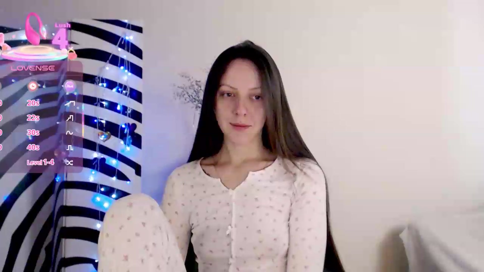 Gallery image thumbnail from BareflySi's myfreecams stream on, 05/26/2026, 09:46 image 11 of 20