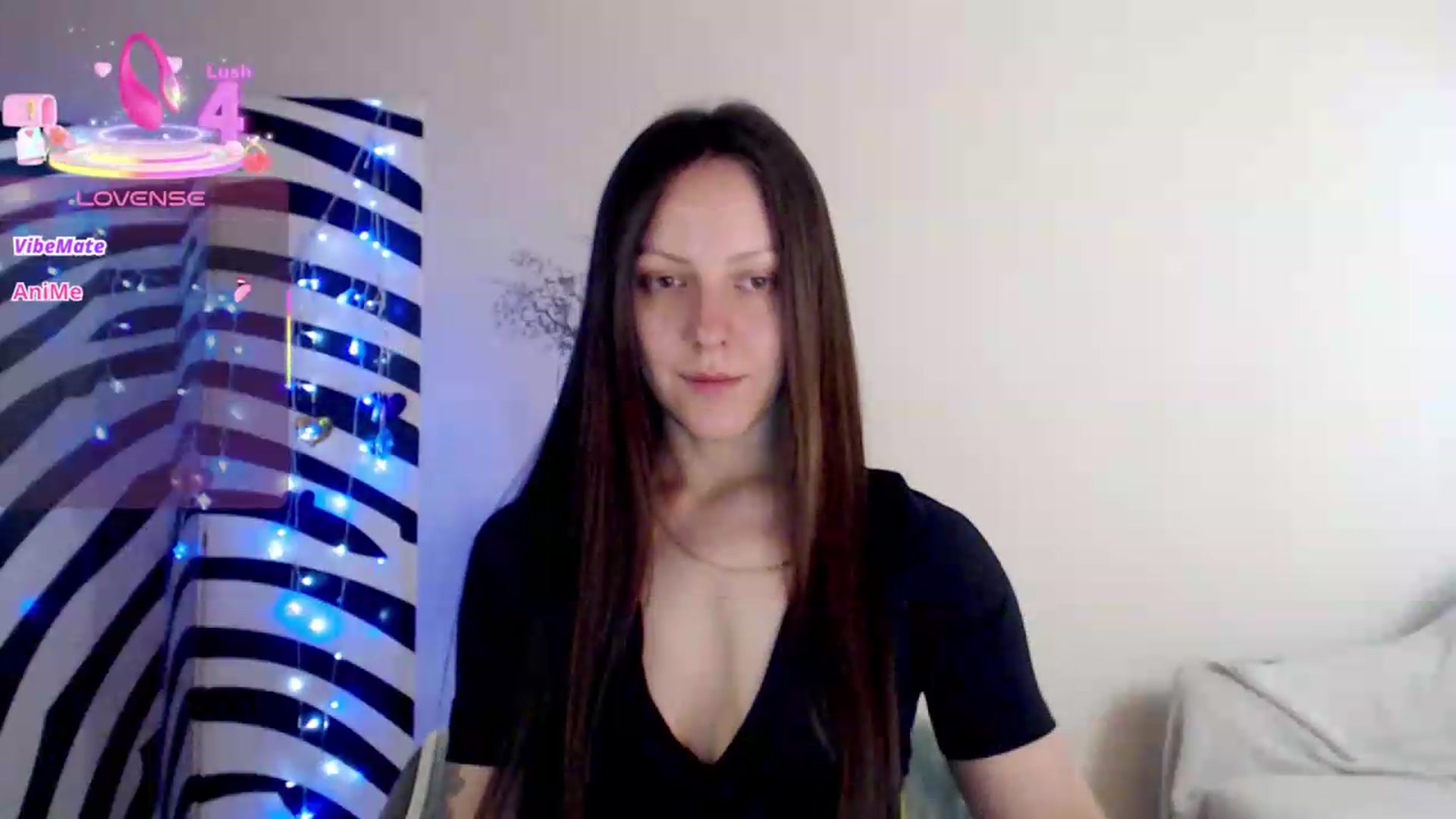Gallery image thumbnail from BareflySi's myfreecams stream on, 05/28/2026, 10:26 image 12 of 20