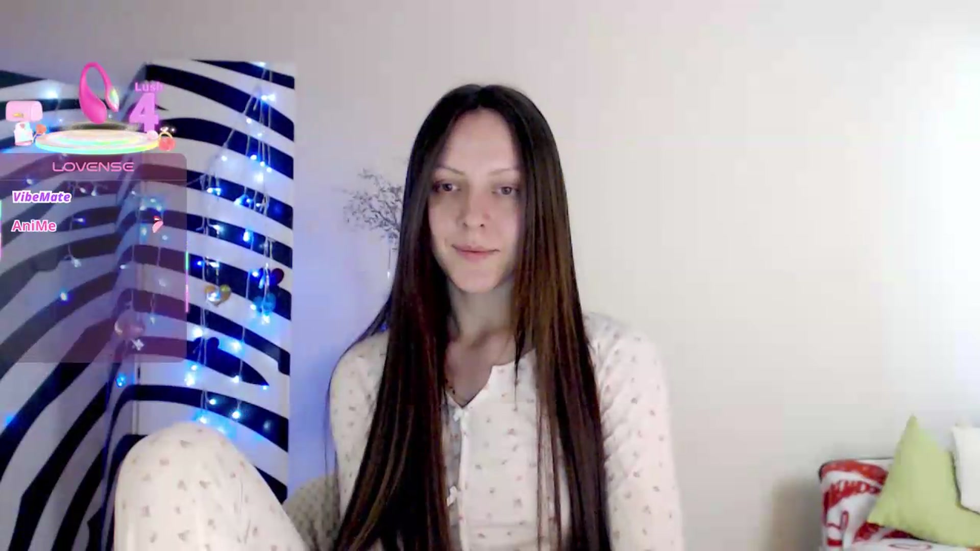 Gallery image thumbnail from BareflySi's myfreecams stream on, 05/30/2026, 10:59 image 16 of 20