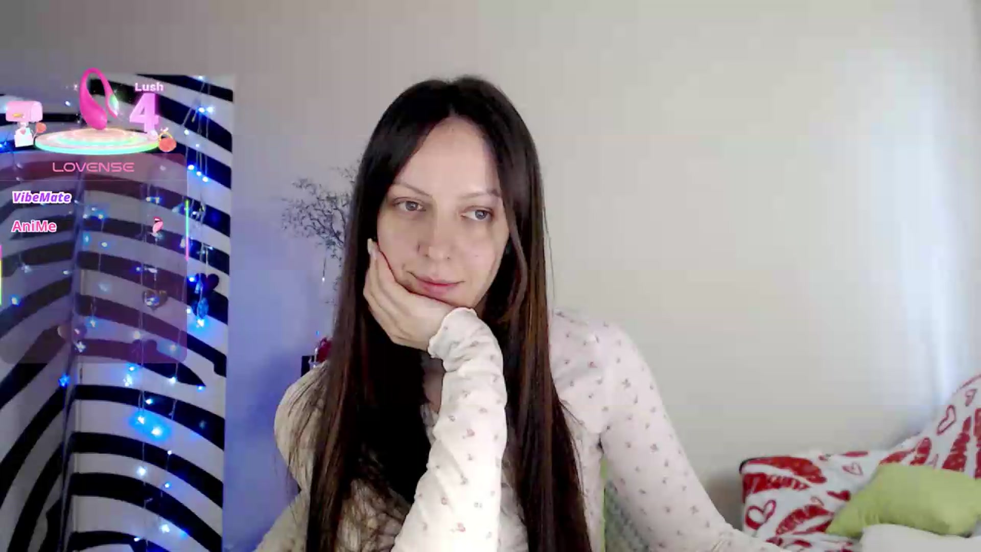 Gallery image thumbnail from BareflySi's myfreecams stream on, 06/05/2026, 12:40 image 2 of 20