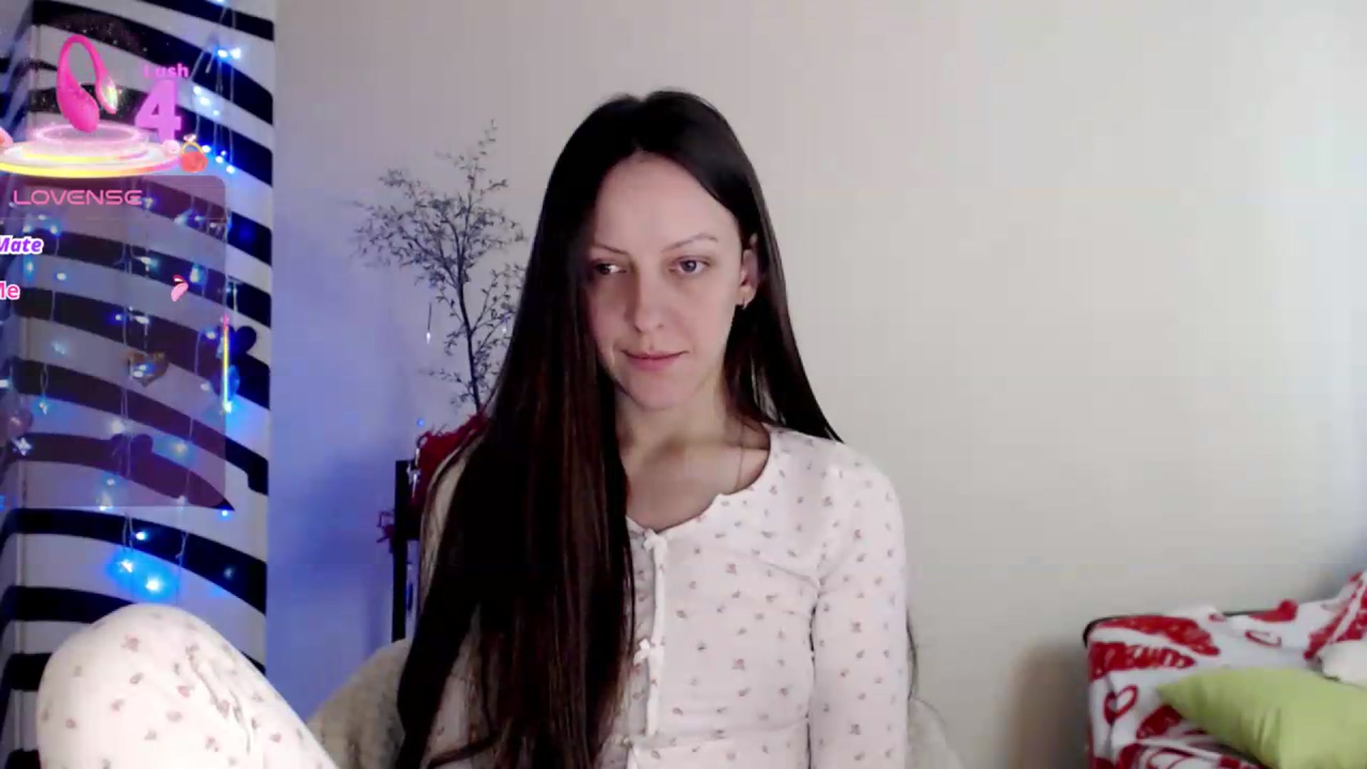 Gallery image thumbnail from BareflySi's myfreecams stream on, 06/06/2026, 09:48 image 3 of 20