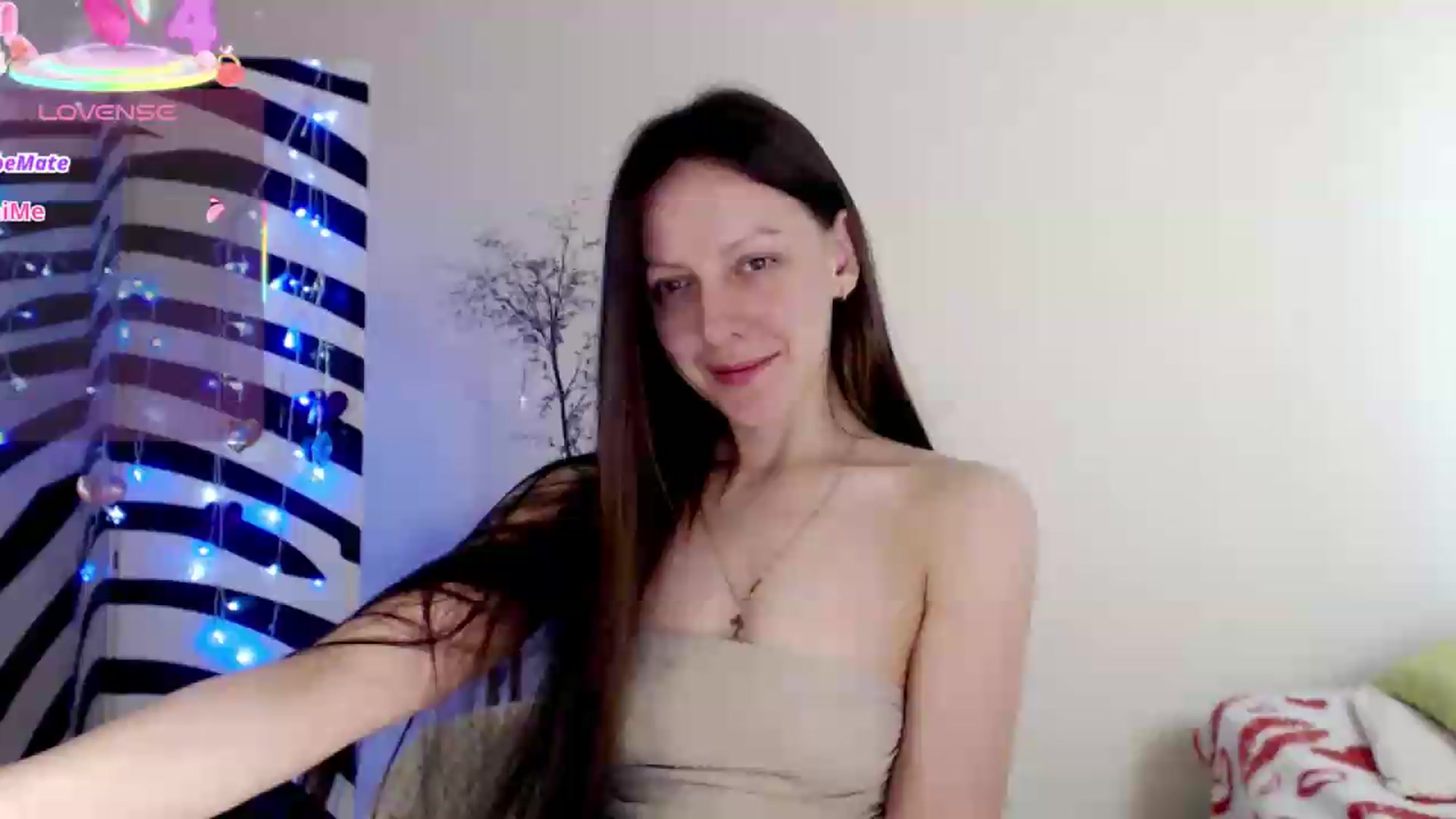 Gallery image thumbnail from BareflySi's myfreecams stream on, 06/09/2026, 10:25 image 8 of 20